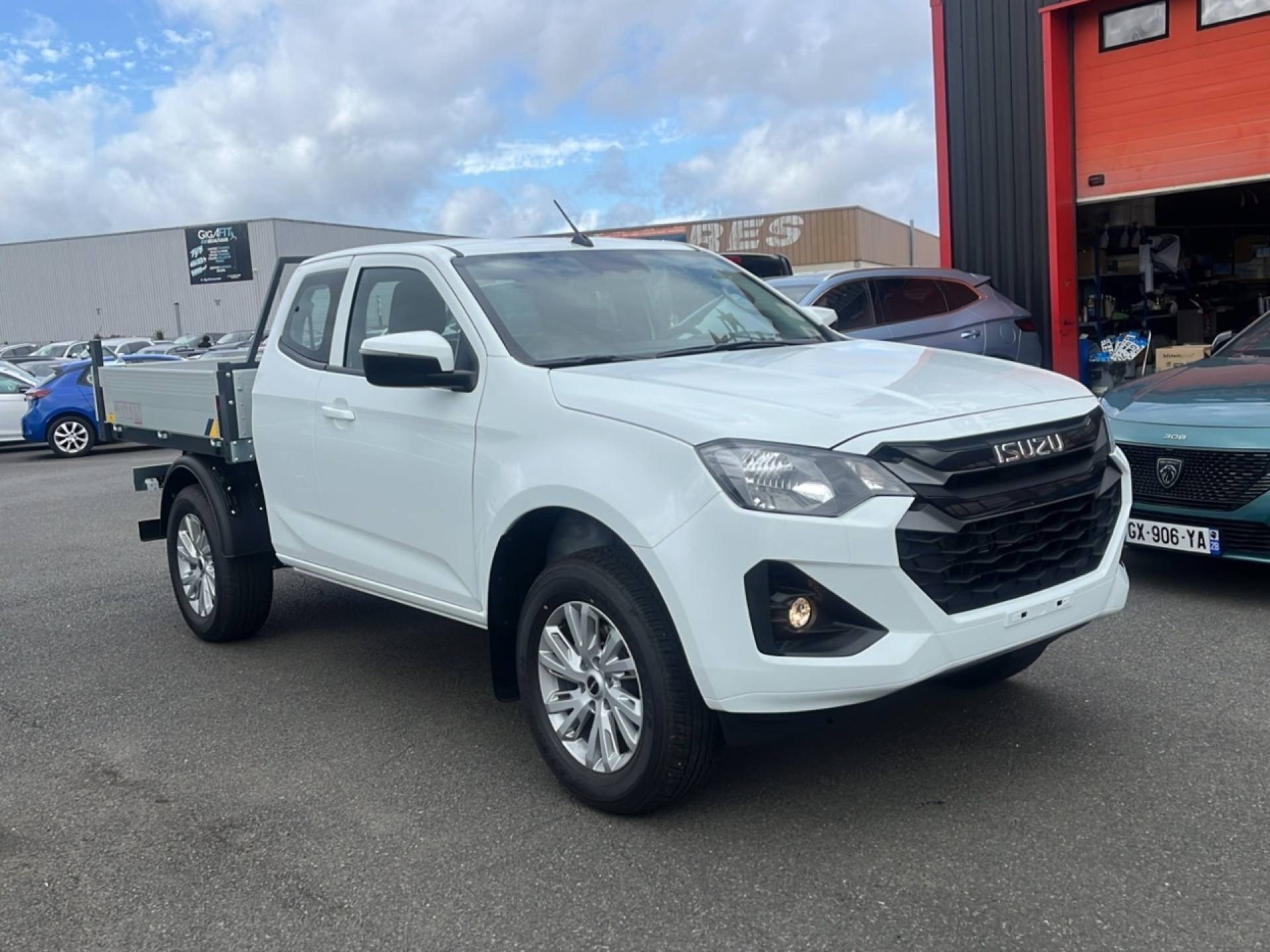 ISUZU D-MAX SPACE CAB N60 1.9 164 CH 4X4 BB+benne arriere