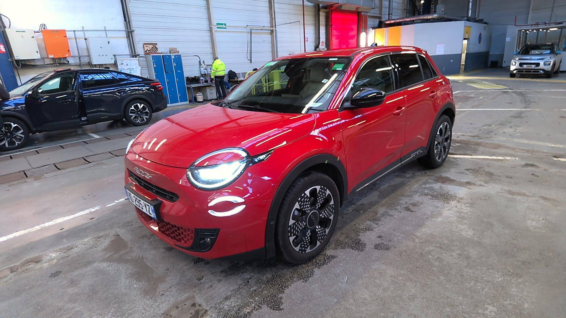 FIAT 600 LA PRIMA 1.2 Hybrid 110 CV eDCT6 