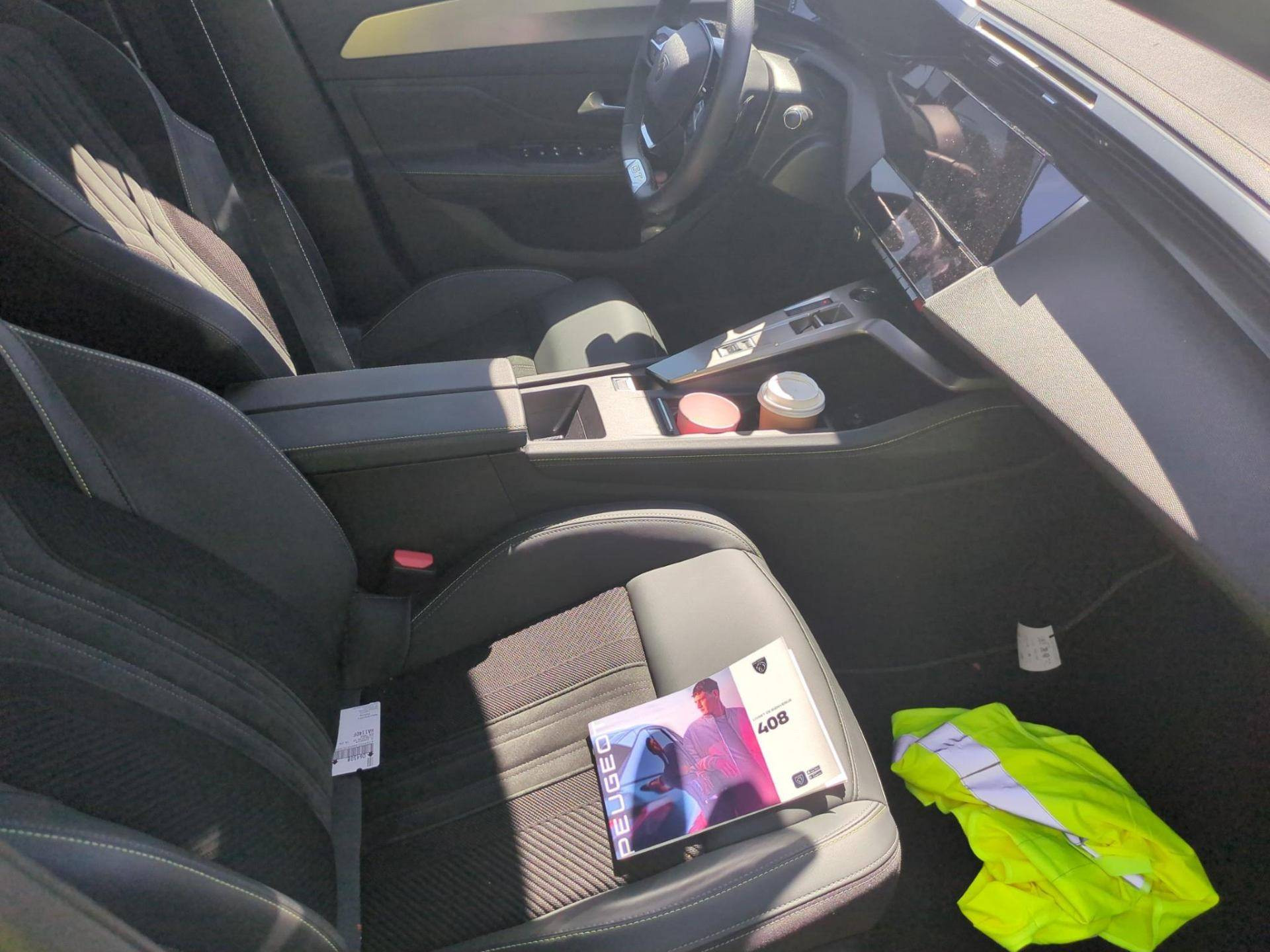 PEUGEOT 408 GT HYBRID 136 CV e-DCS6
