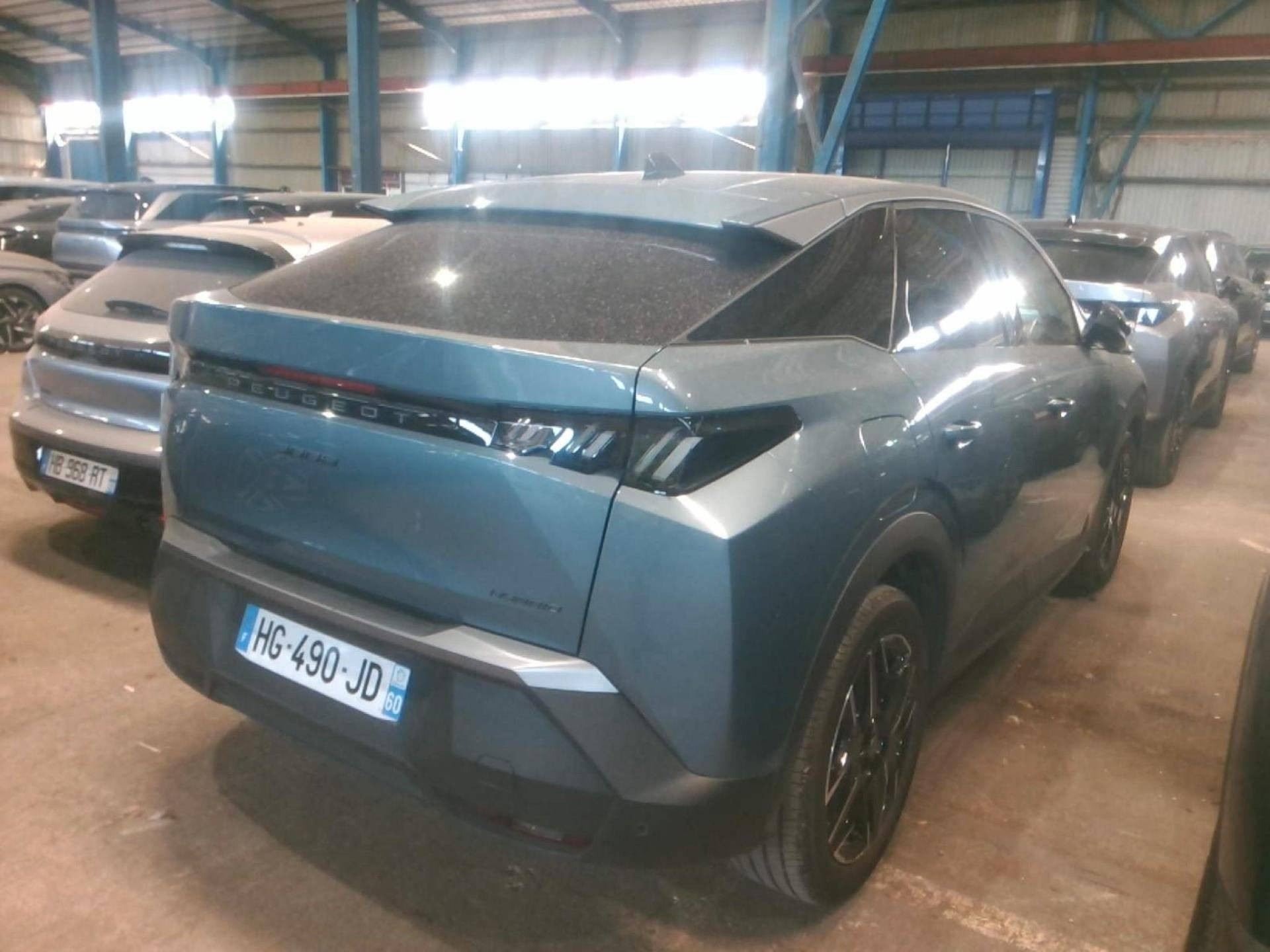 PEUGEOT 3008 ALLURE Hybrid 145 CV e-DCS6 
