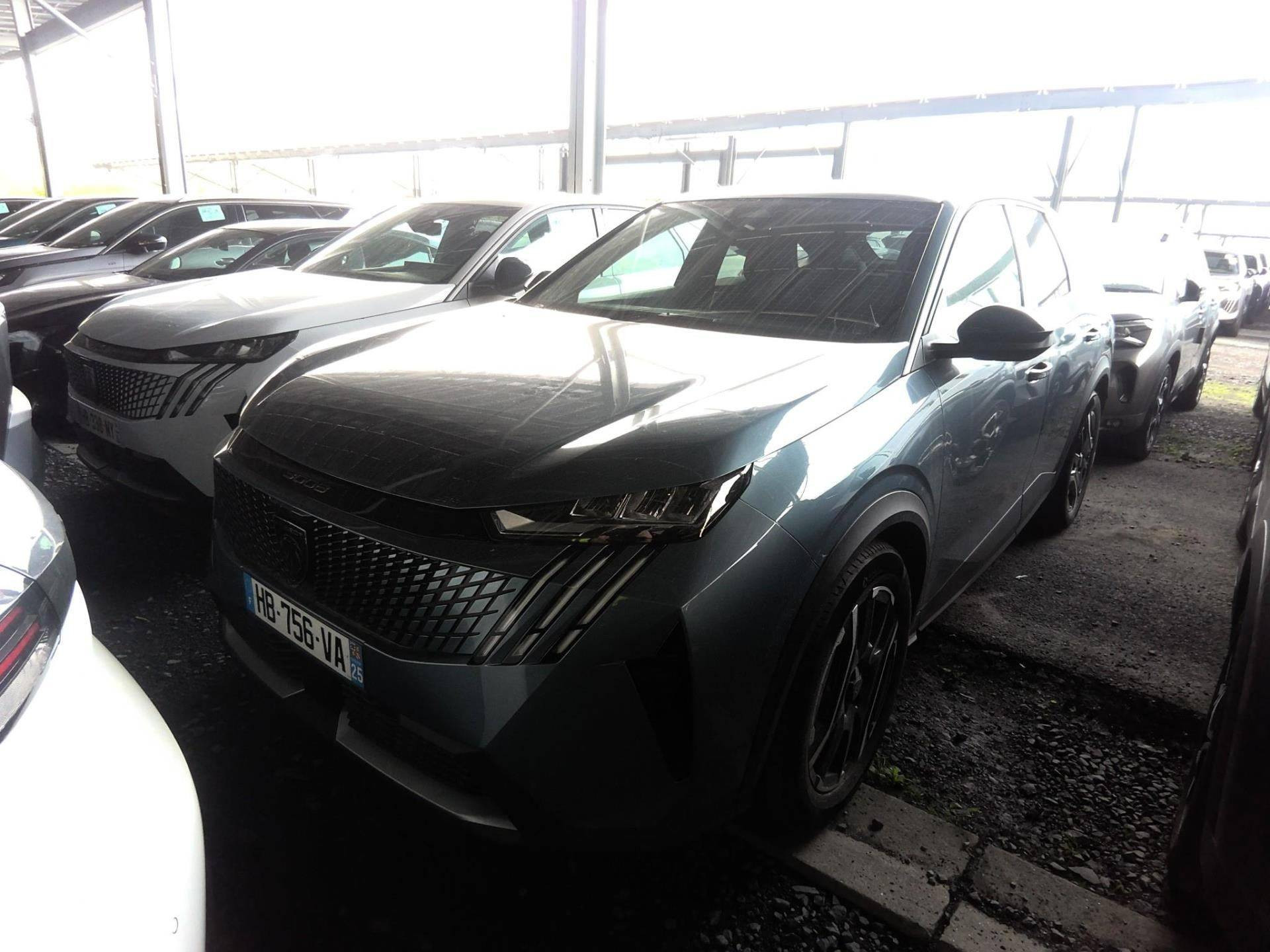 PEUGEOT 3008 210 ch 73 kWh Allure