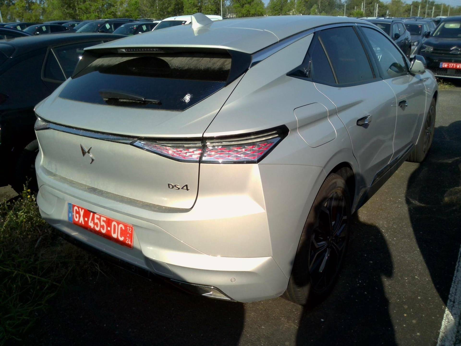 DS DS 4 RIVOLI PureTech 130 CV EAT8