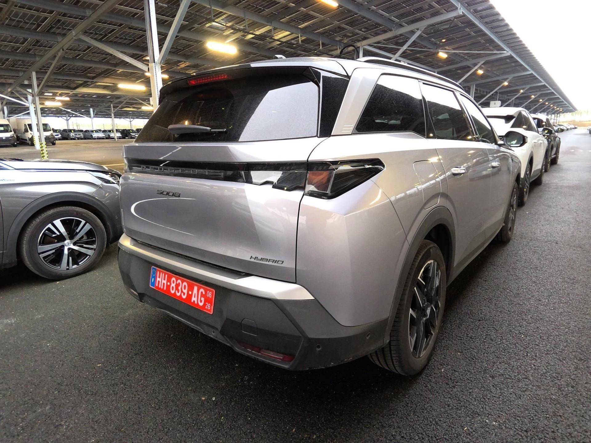 PEUGEOT 5008 GT Hybrid 145 CV e-DCS6 