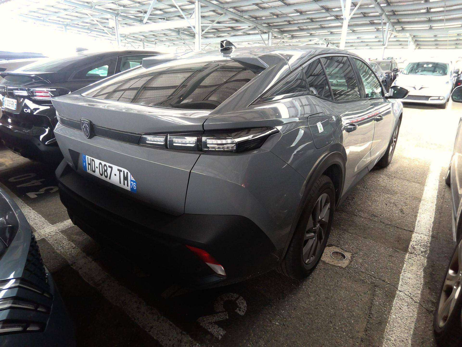 PEUGEOT 408 ALLURE Hybrid 145 CV e-DCS6