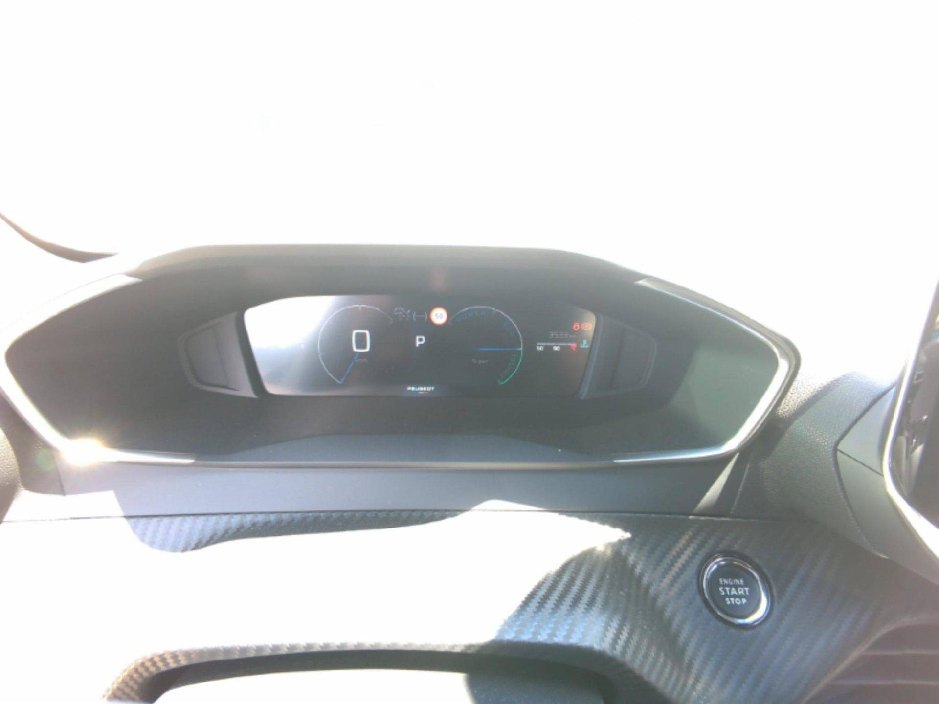 PEUGEOT 2008 Hybrid 145 ch e-DCS6 Allure