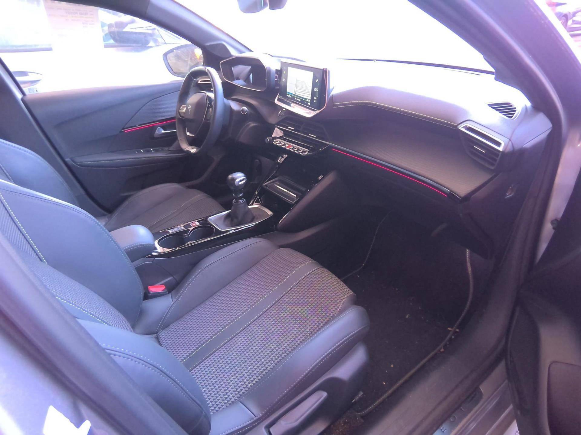 PEUGEOT 208 GT 1.2 PURETECH 100 CV BVM6