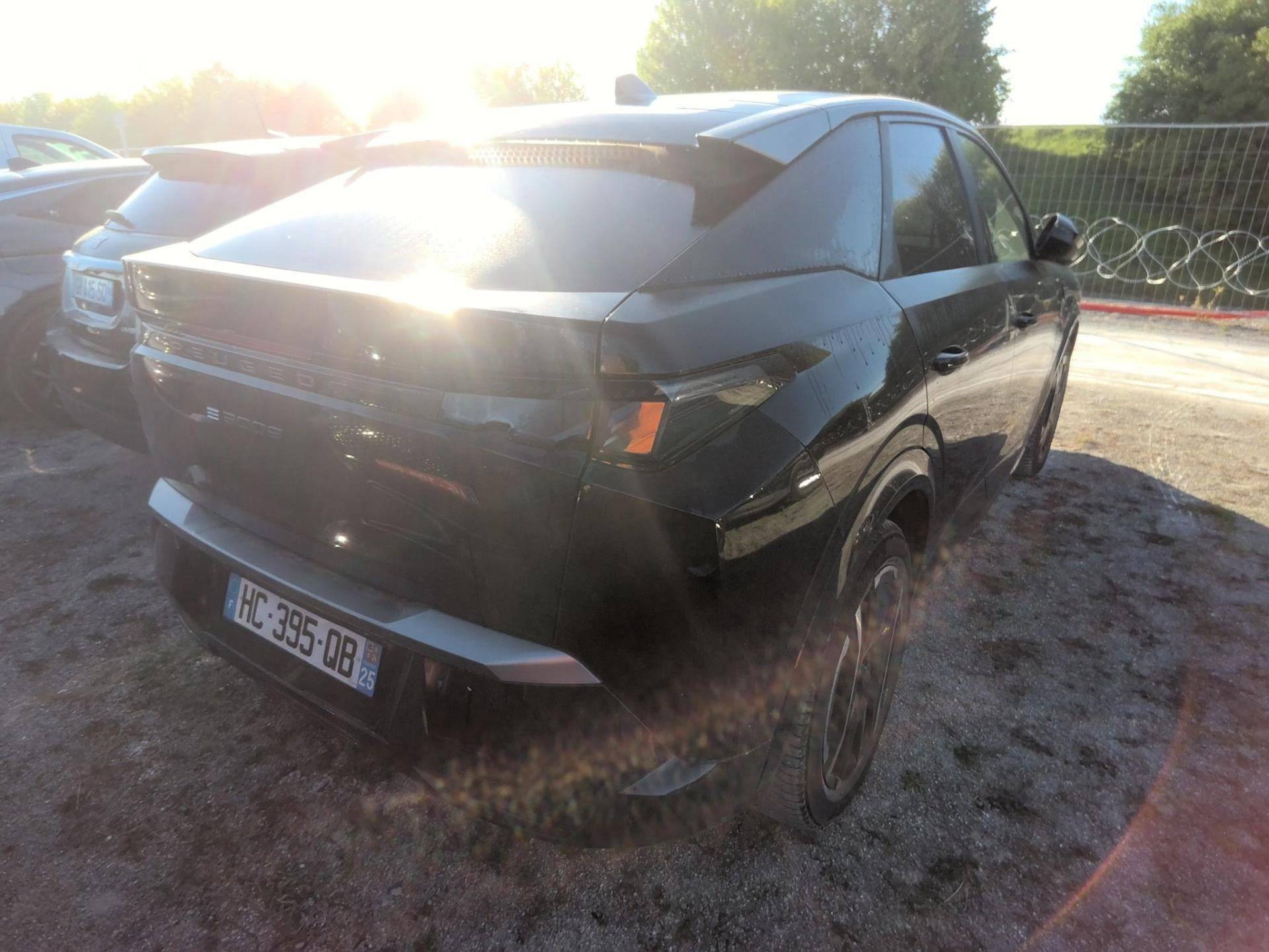 PEUGEOT 3008 210 ch 73 kWh GT