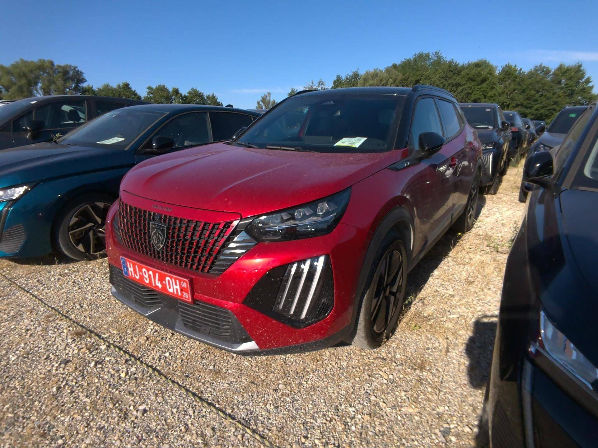 PEUGEOT 2008 Hybrid 145 ch e-DCS6 GT