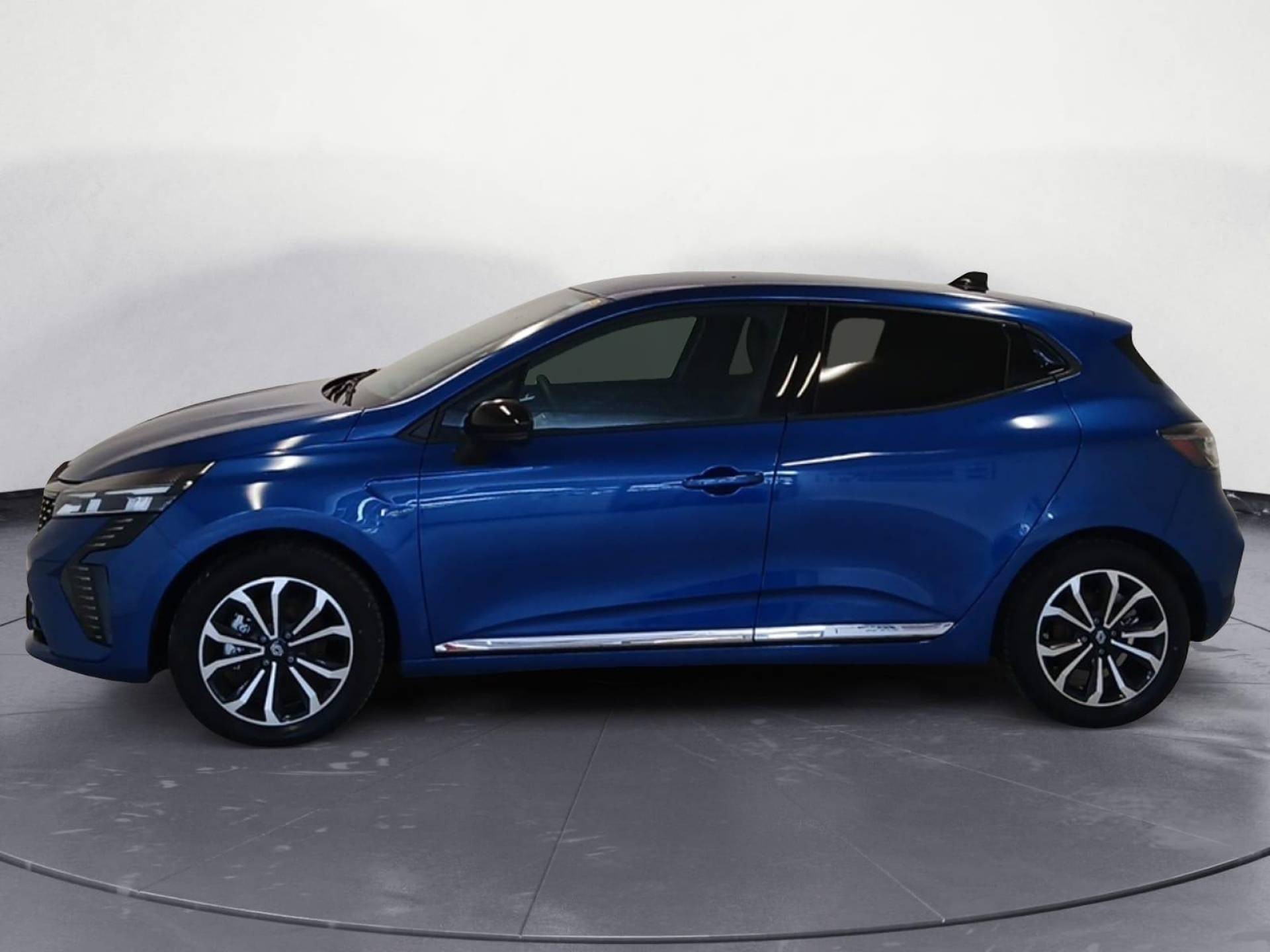 RENAULT CLIO V TECHNO E-Tech full hybrid 145 CV GSR2 