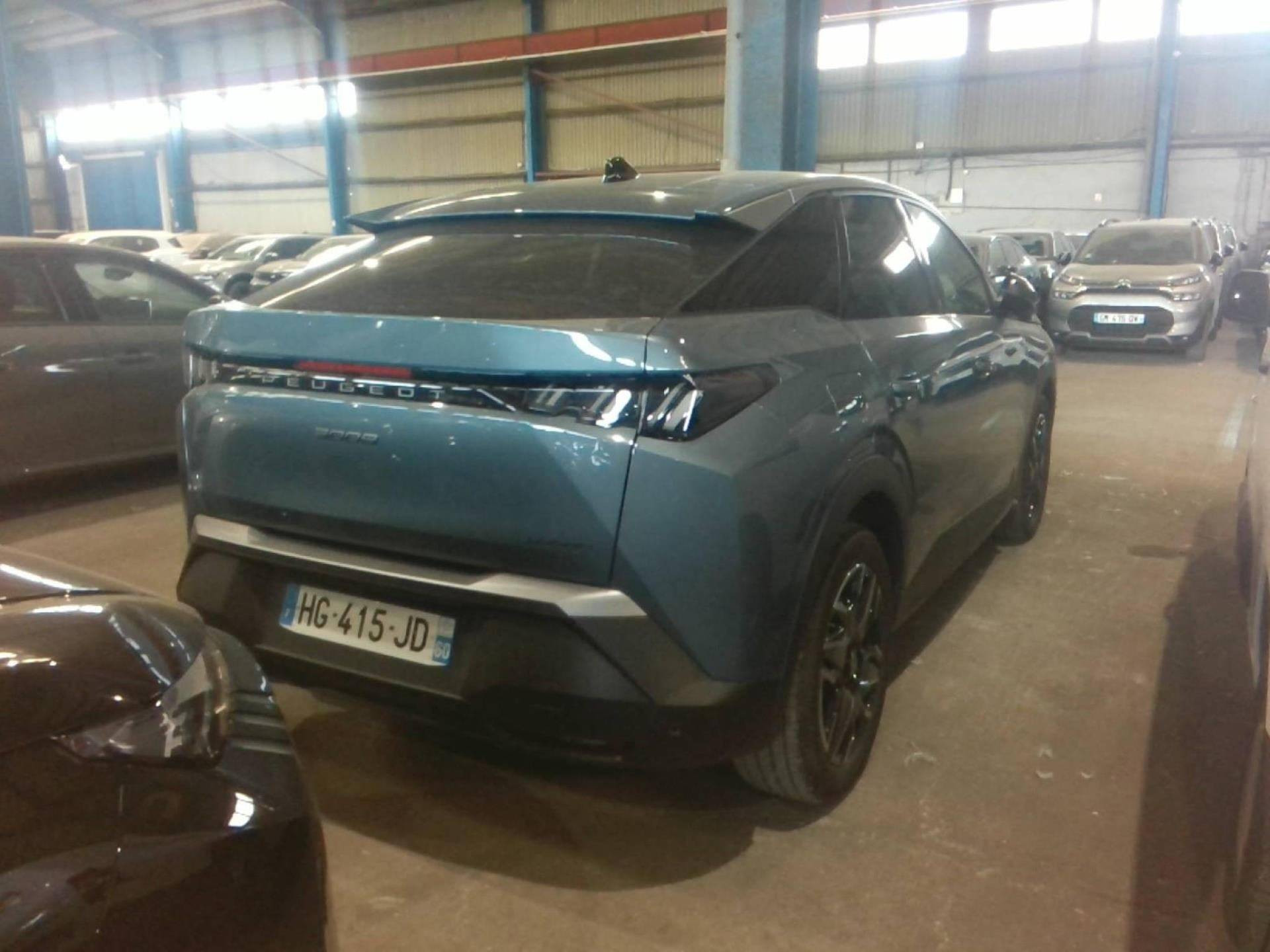 PEUGEOT 3008 ALLURE Hybrid 145 CV e-DCS6 