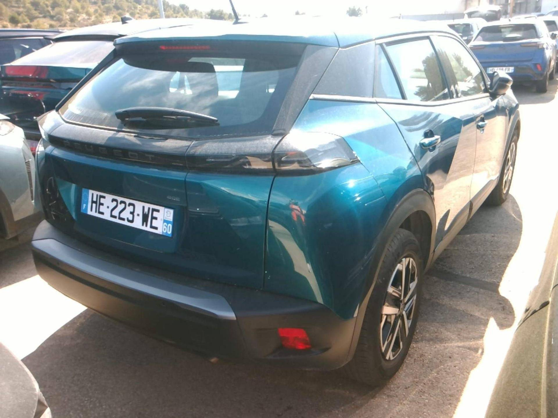 PEUGEOT 2008 STYLE 100 CV BVM6