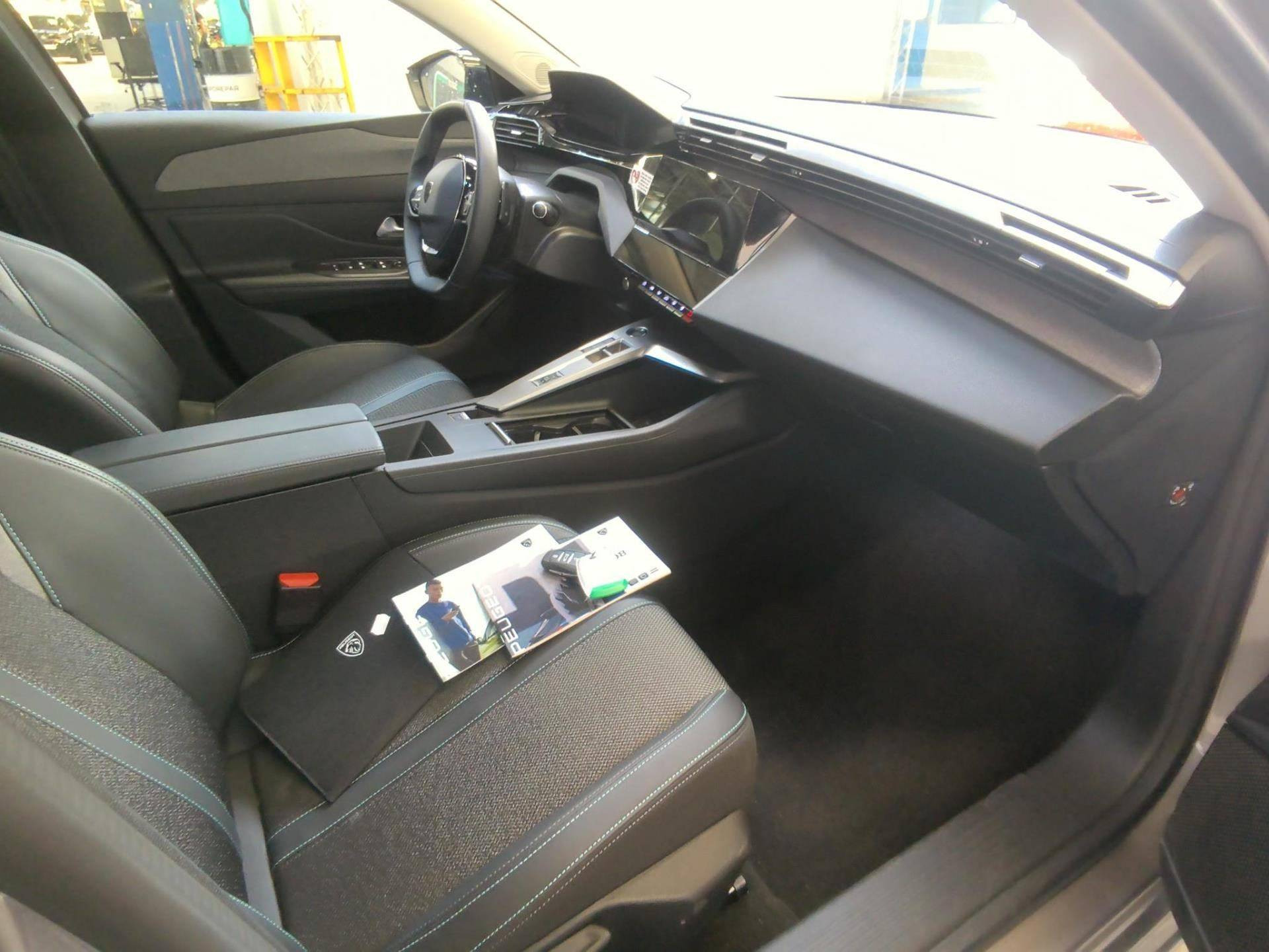 PEUGEOT 308 ALLURE Hybrid 145 CV e-DCS6 