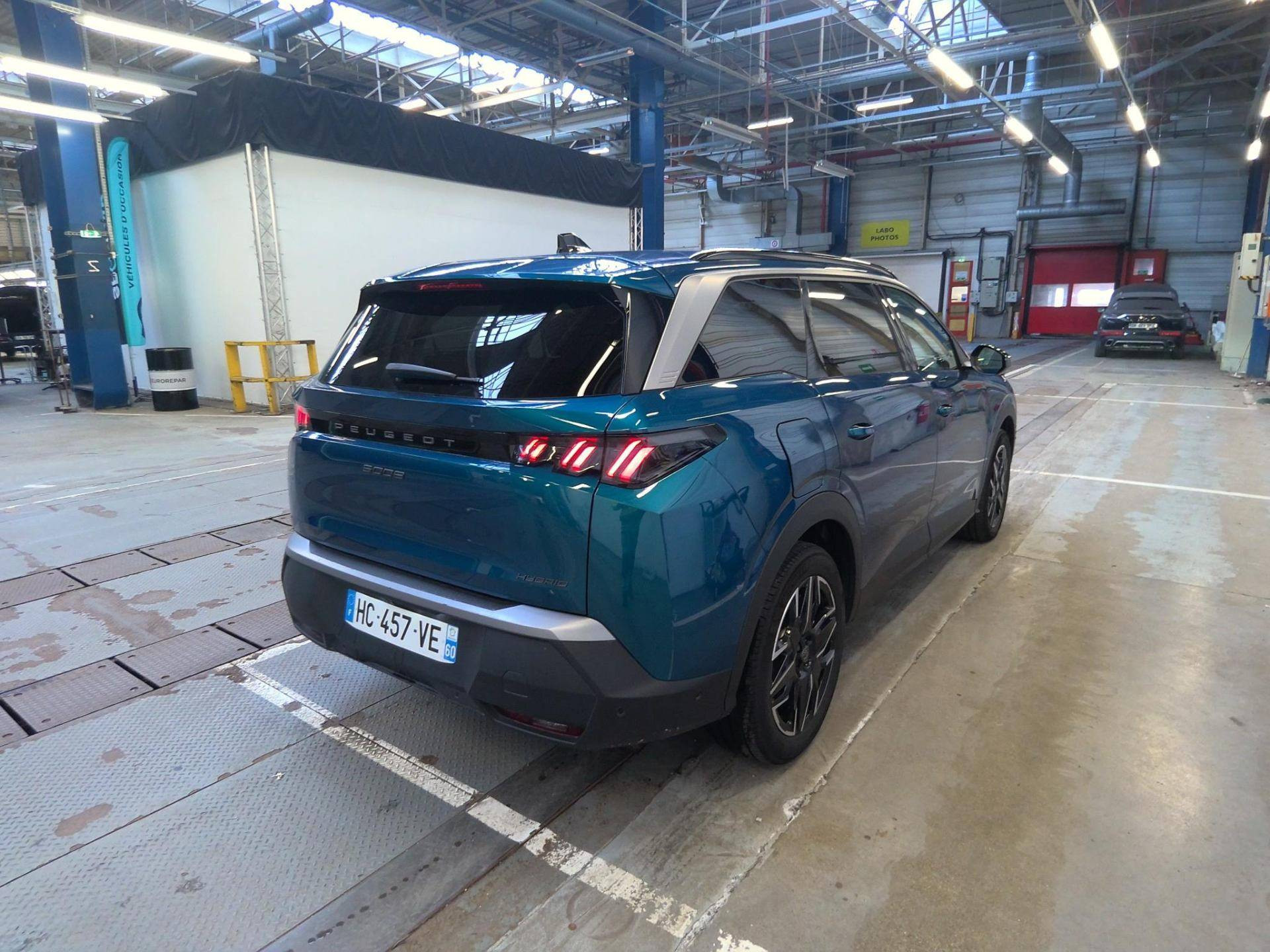 PEUGEOT 5008 ALLURE Hybrid 145 CV e-DCS6 