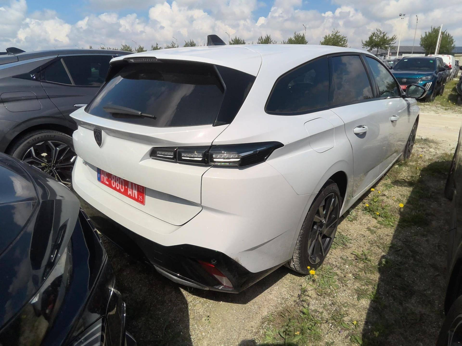 PEUGEOT 308 SW ALLURE Hybrid 145 CV e-DCS6 