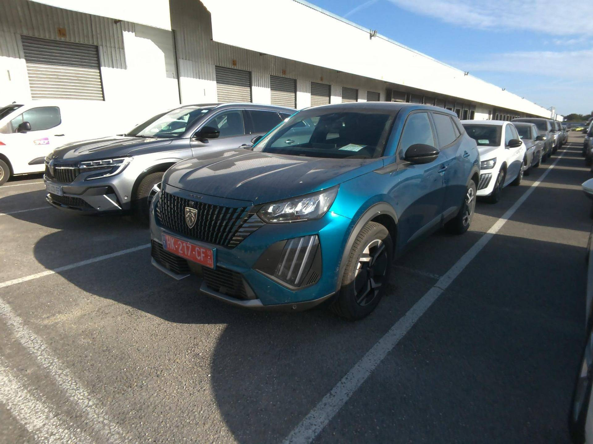 PEUGEOT 2008 Hybrid 145 ch e-DCS6 Allure