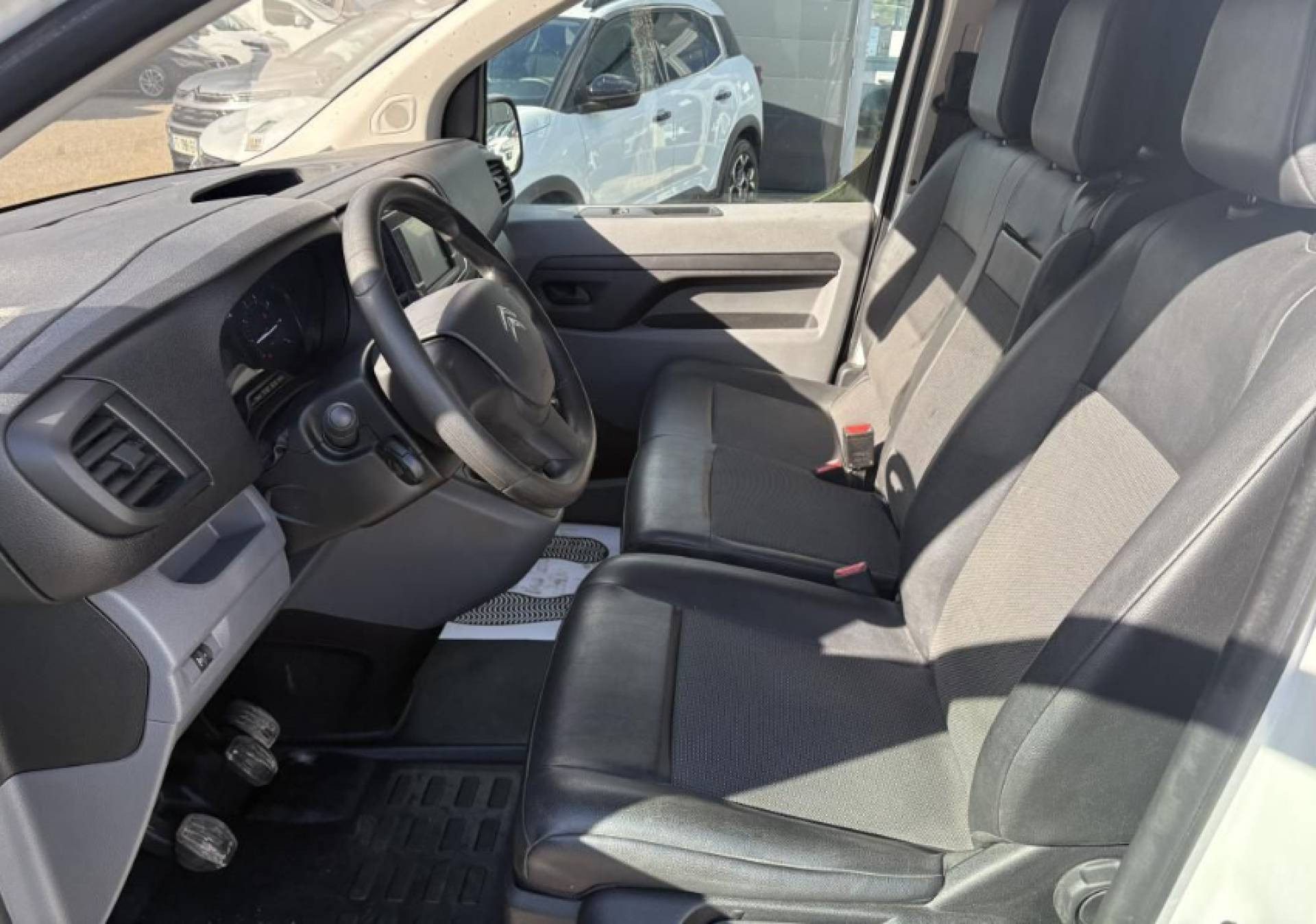 CITROEN JUMPY FOURGON JUMPY FG TAILLE M DRIVER BLUEHDI 120 CVBVM6