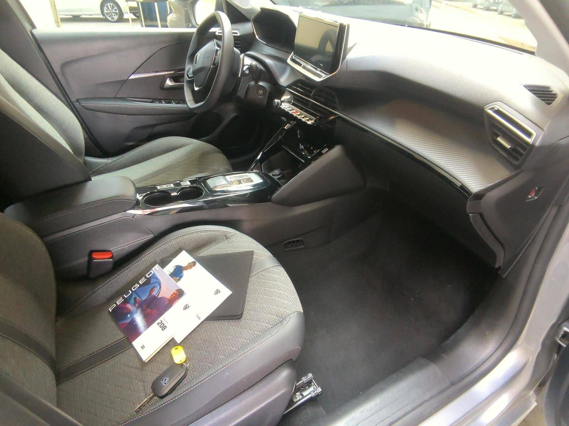 PEUGEOT 208 ALLURE Hybrid 110 CV e-DCS6 