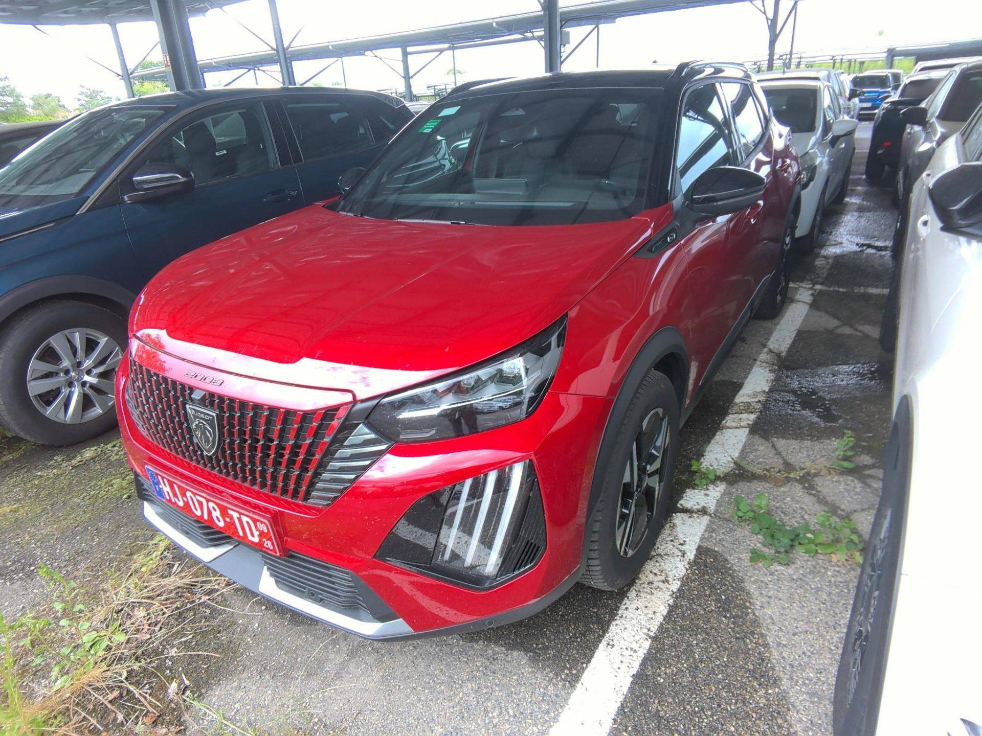 PEUGEOT 2008 Hybrid 145 ch e-DCS6 GT