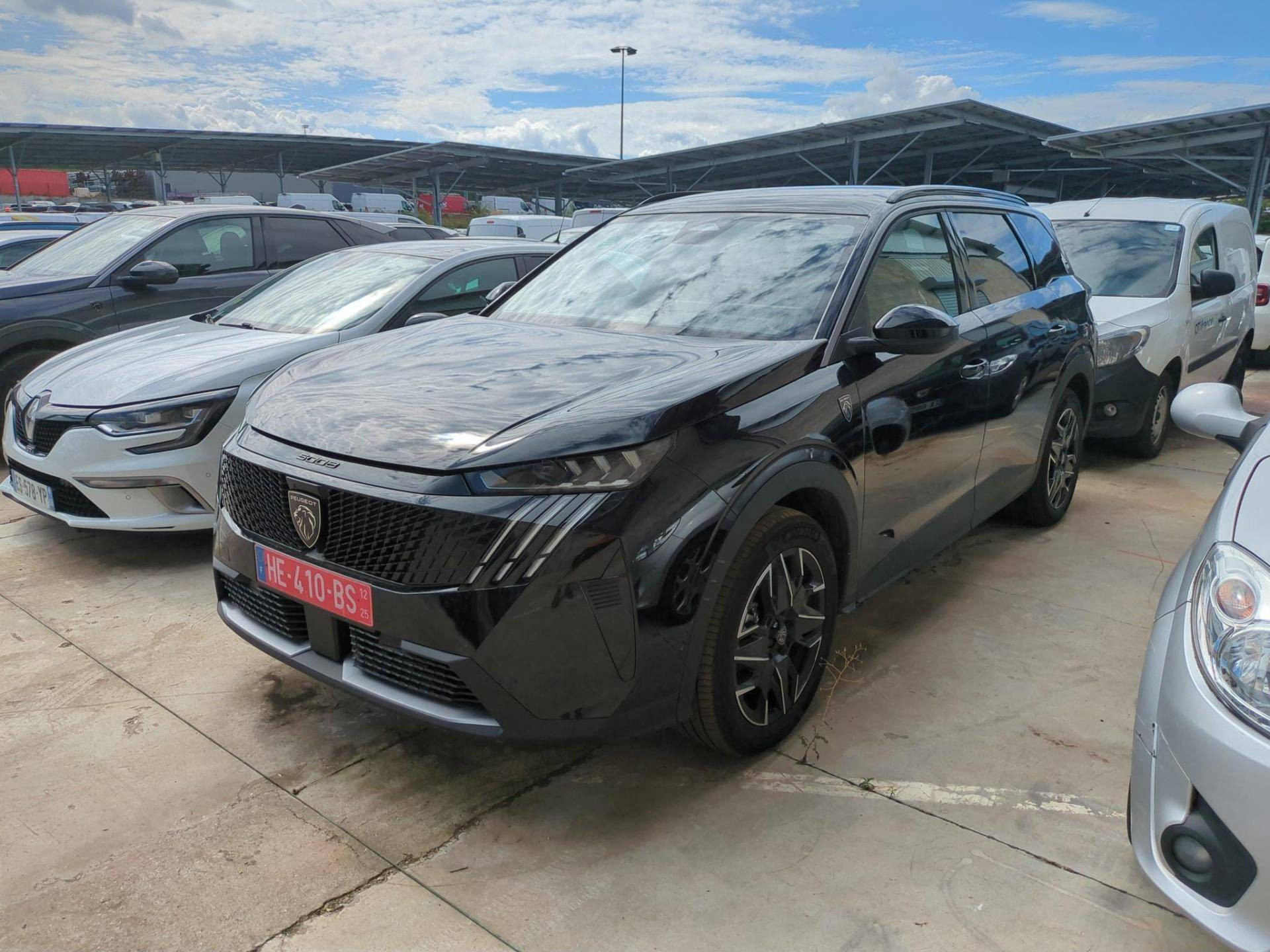 PEUGEOT 5008 GT Hybrid 145 CV e-DCS6 