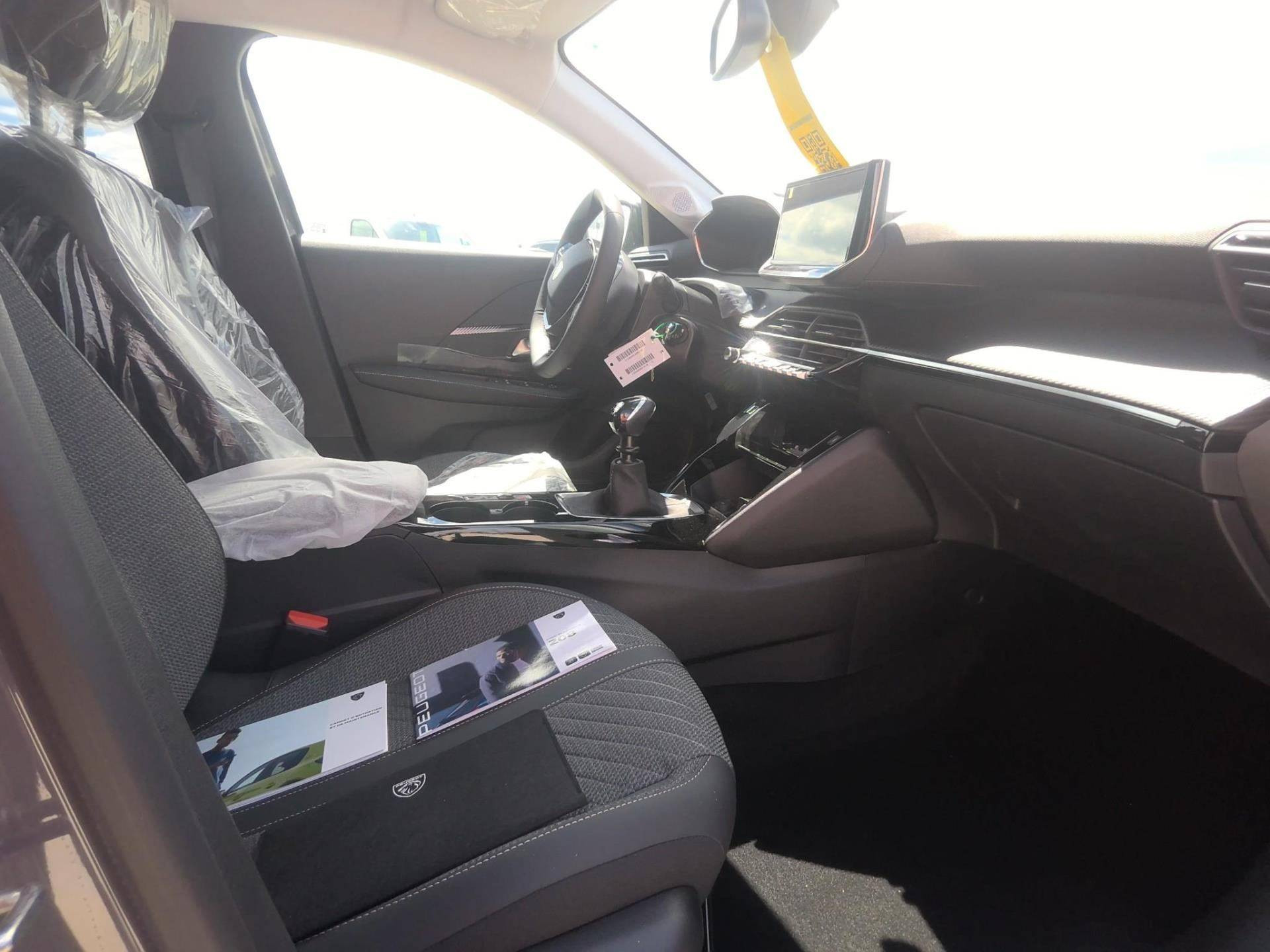 PEUGEOT 208 ALLURE ESS 100 CV BVM6