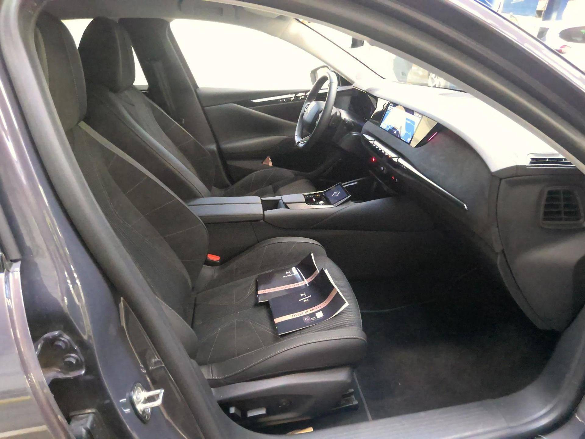 DS DS 4 ETOILE PureTech 130 CV EAT8