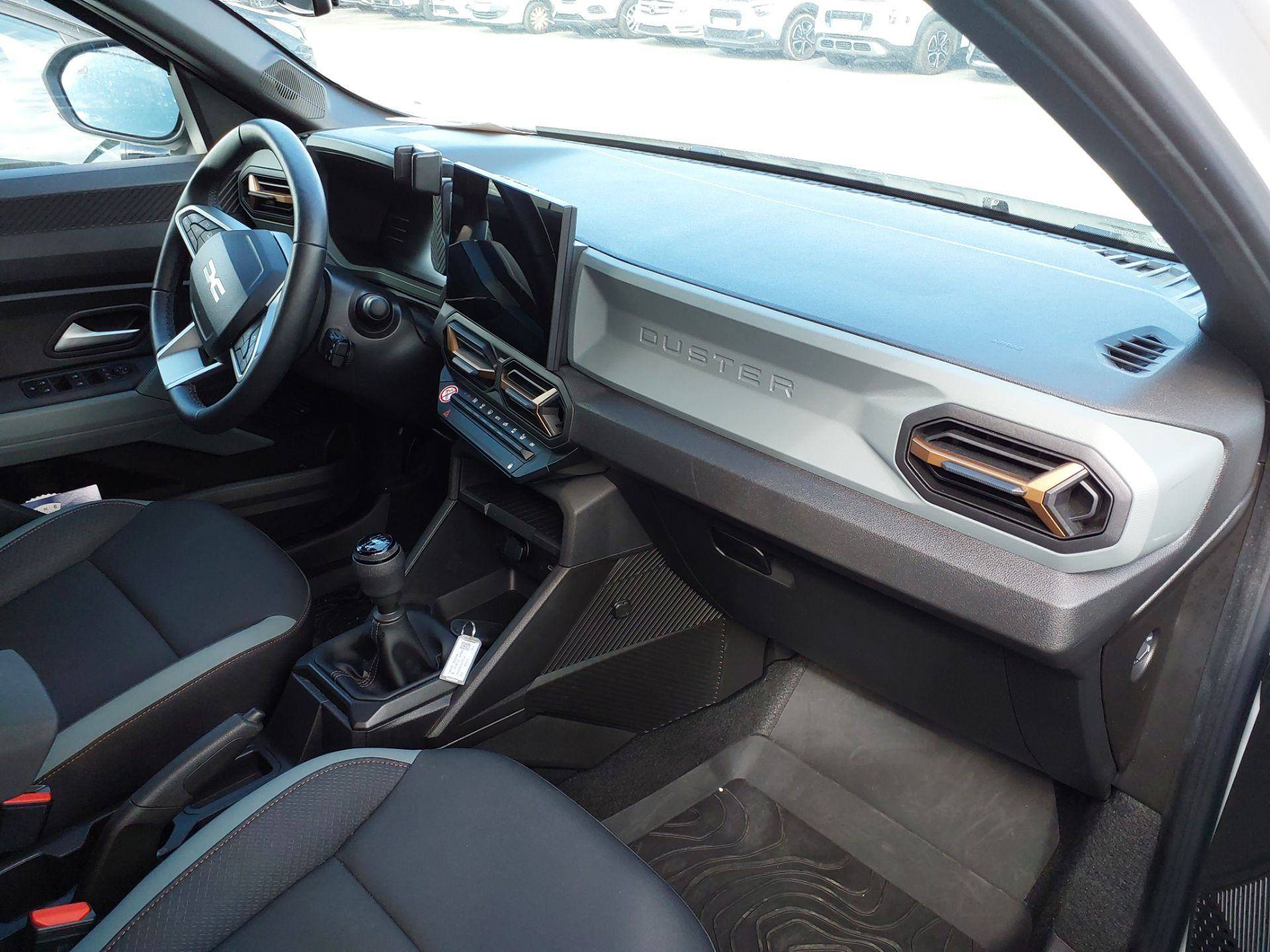 DACIA DUSTER EXTREME Mild Hybrid 130 CV 