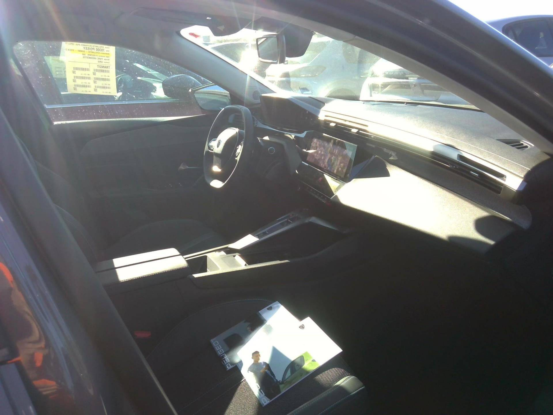 PEUGEOT 308 ALLURE Hybrid 145 CV e-DCS6 