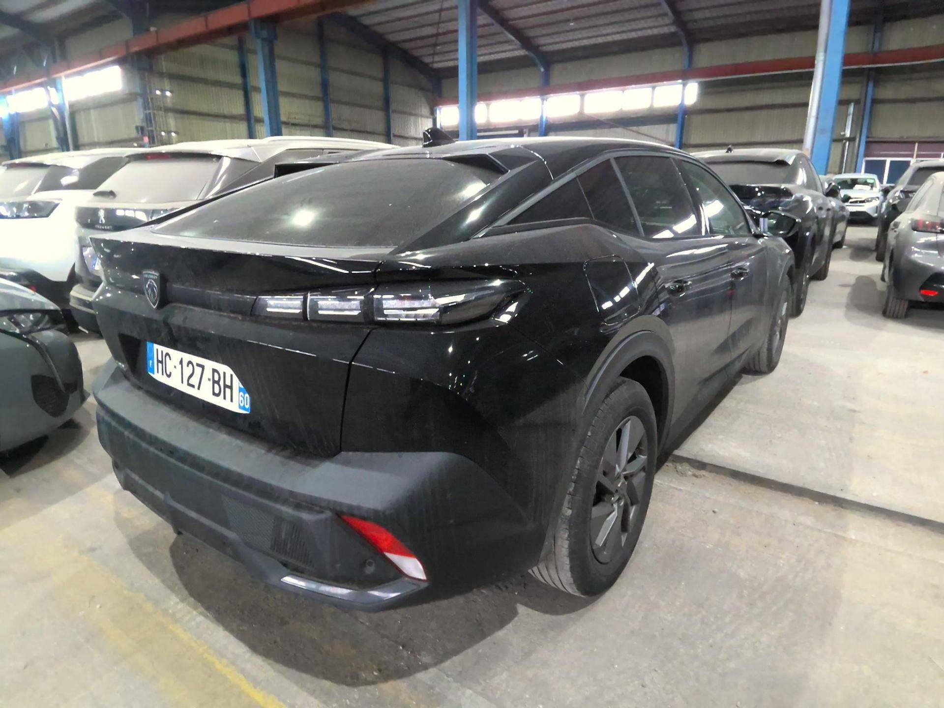 PEUGEOT 408 ALLURE Hybrid 136 e-DCS6