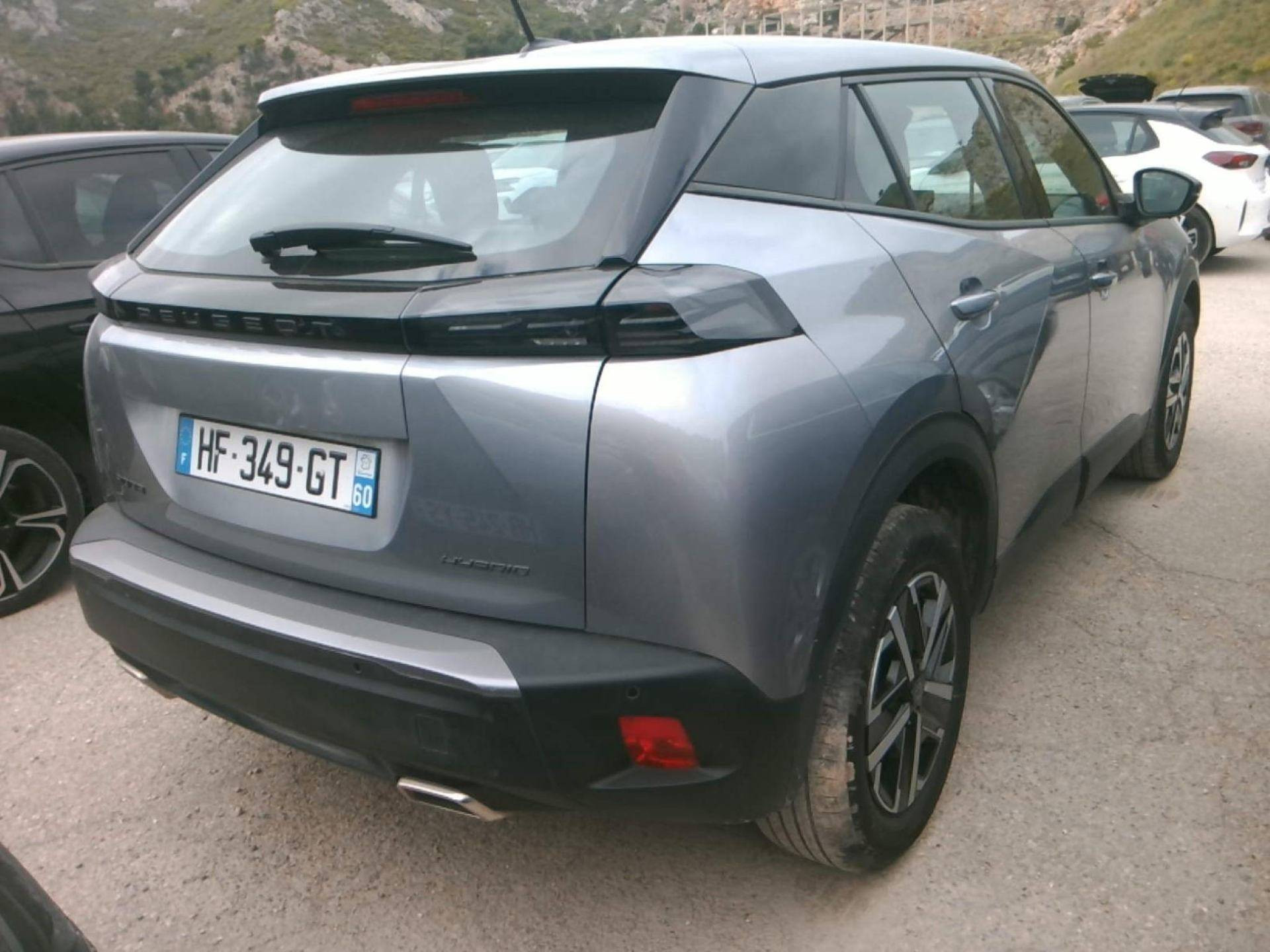 PEUGEOT 2008 Hybrid 145 ch e-DCS6 Style