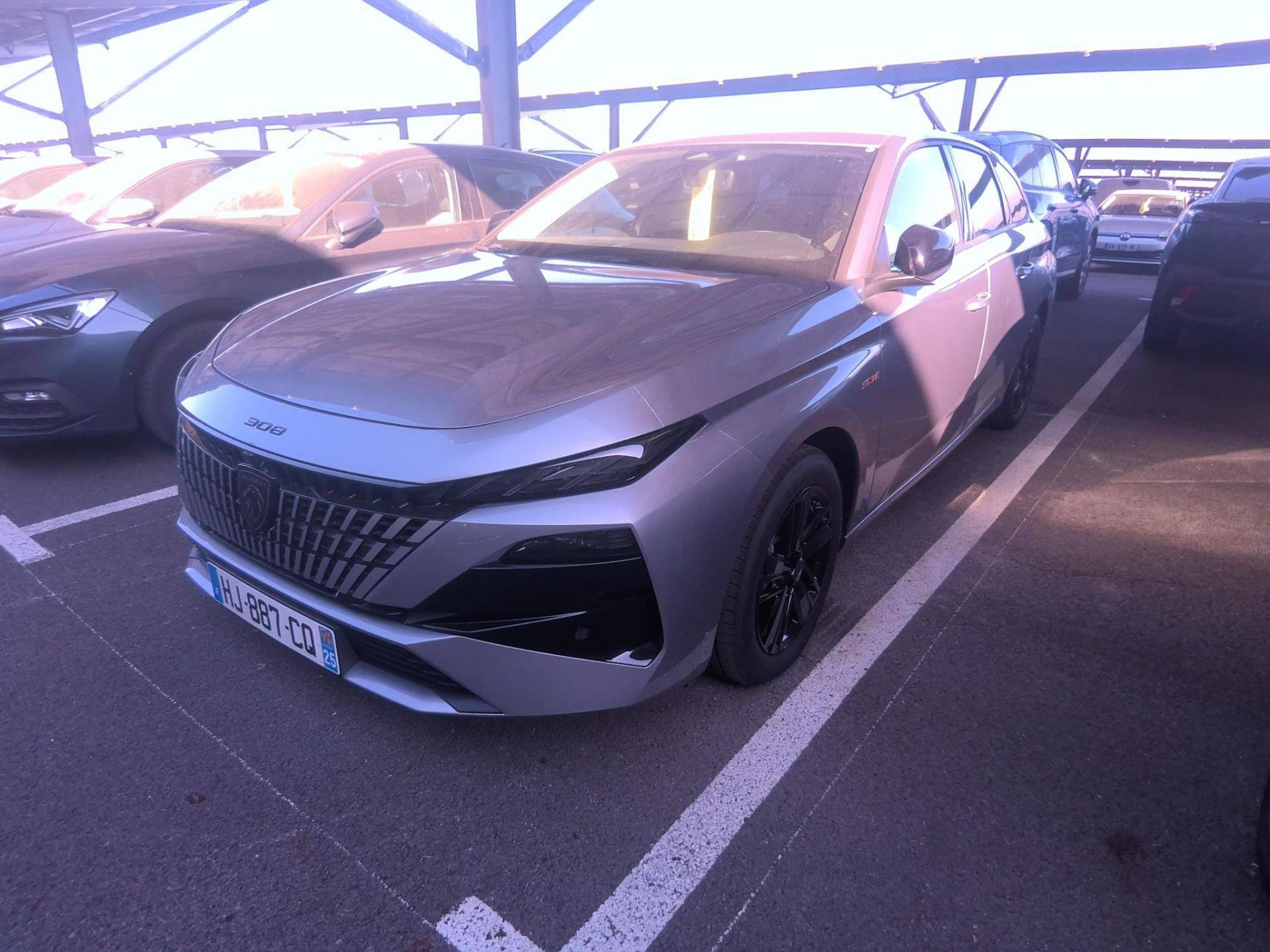 PEUGEOT 308 SW Hybrid 136 e-DCS6 Style