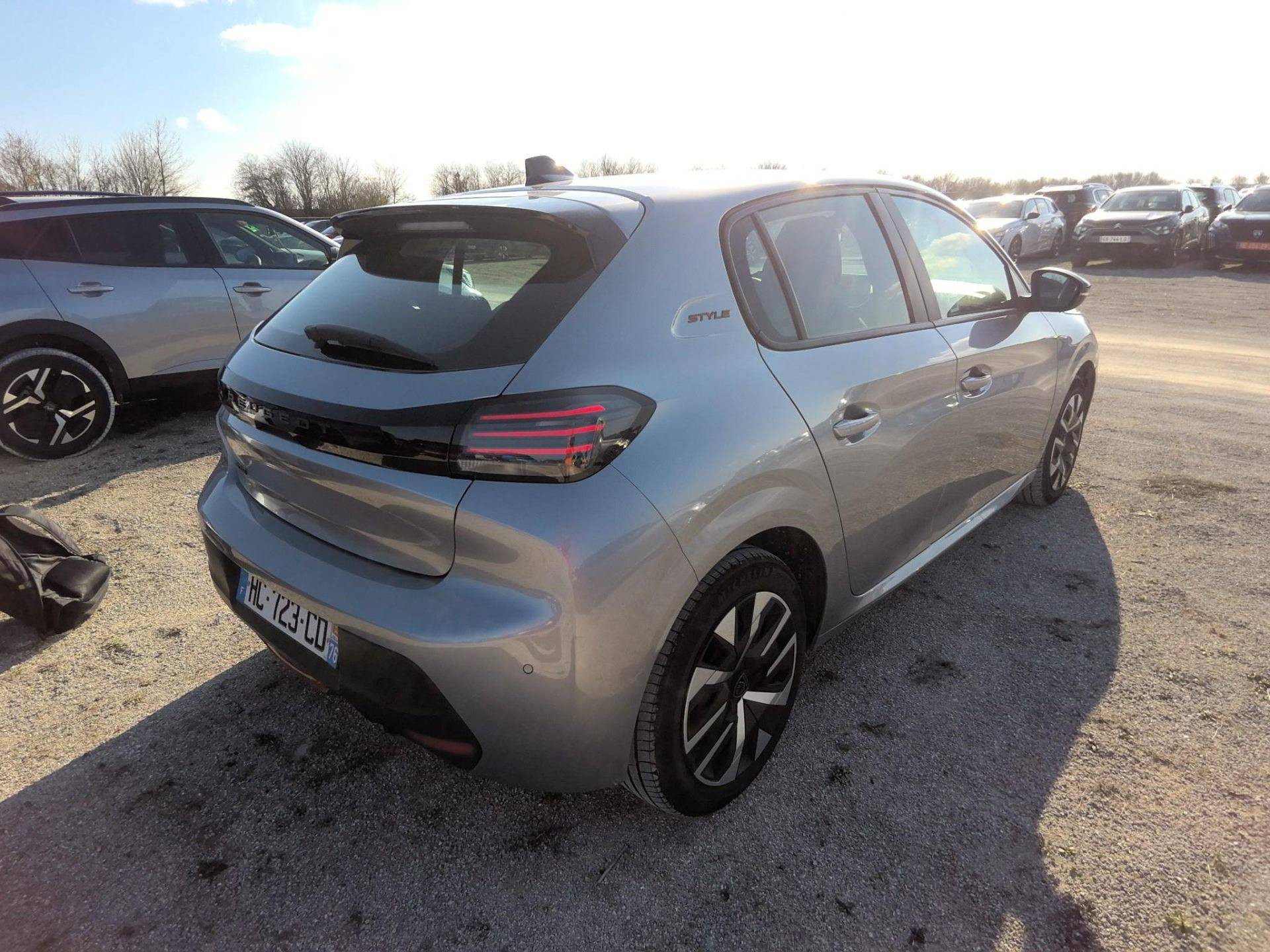 PEUGEOT 208 STYLE PURETECH 100 CV BVM 