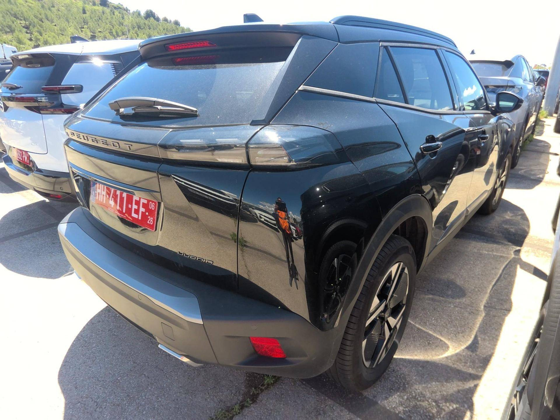 PEUGEOT 2008 Hybrid 145 ch e-DCS6 Allure