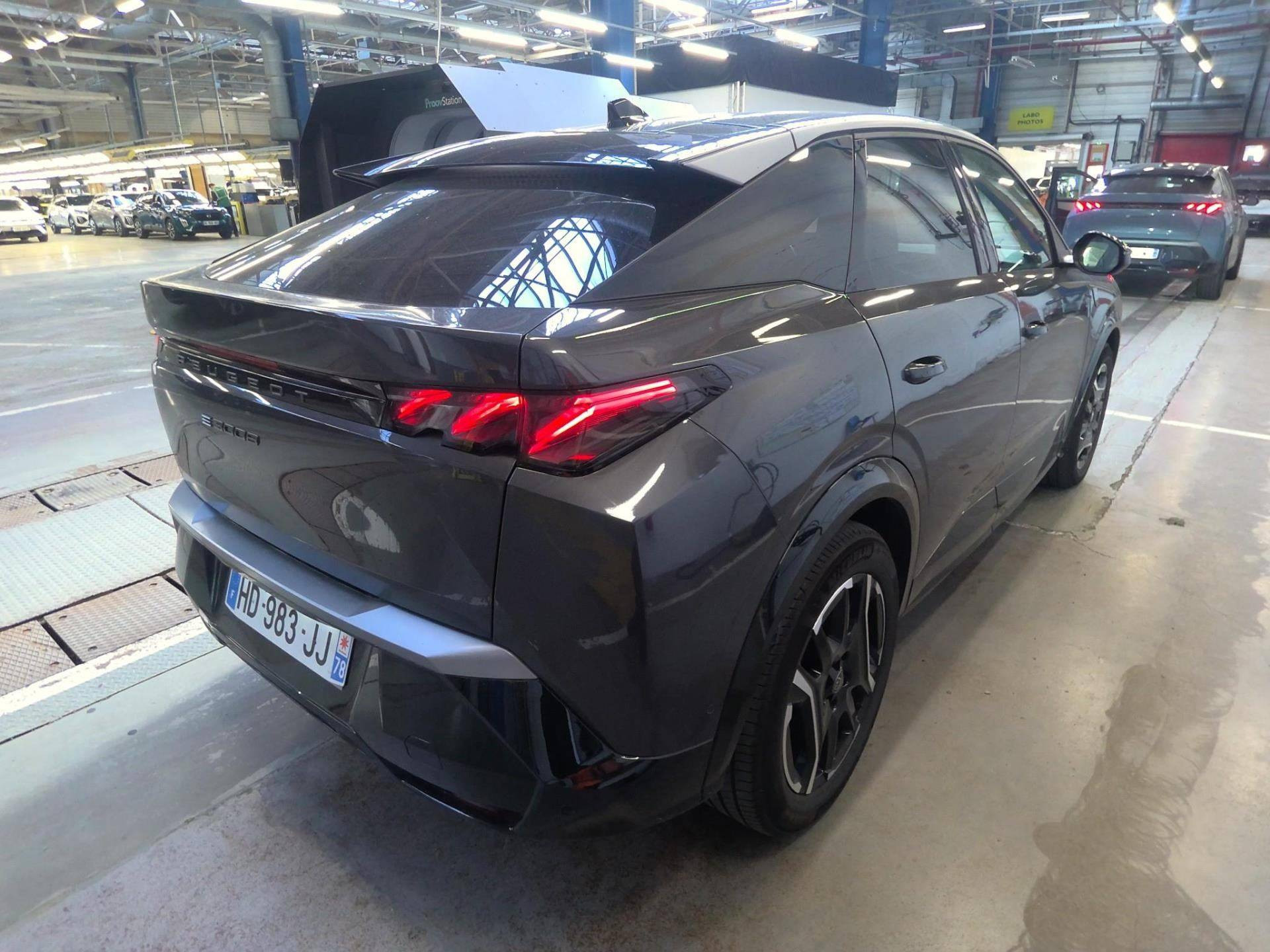 PEUGEOT 3008 210 ch 73 kWh GT