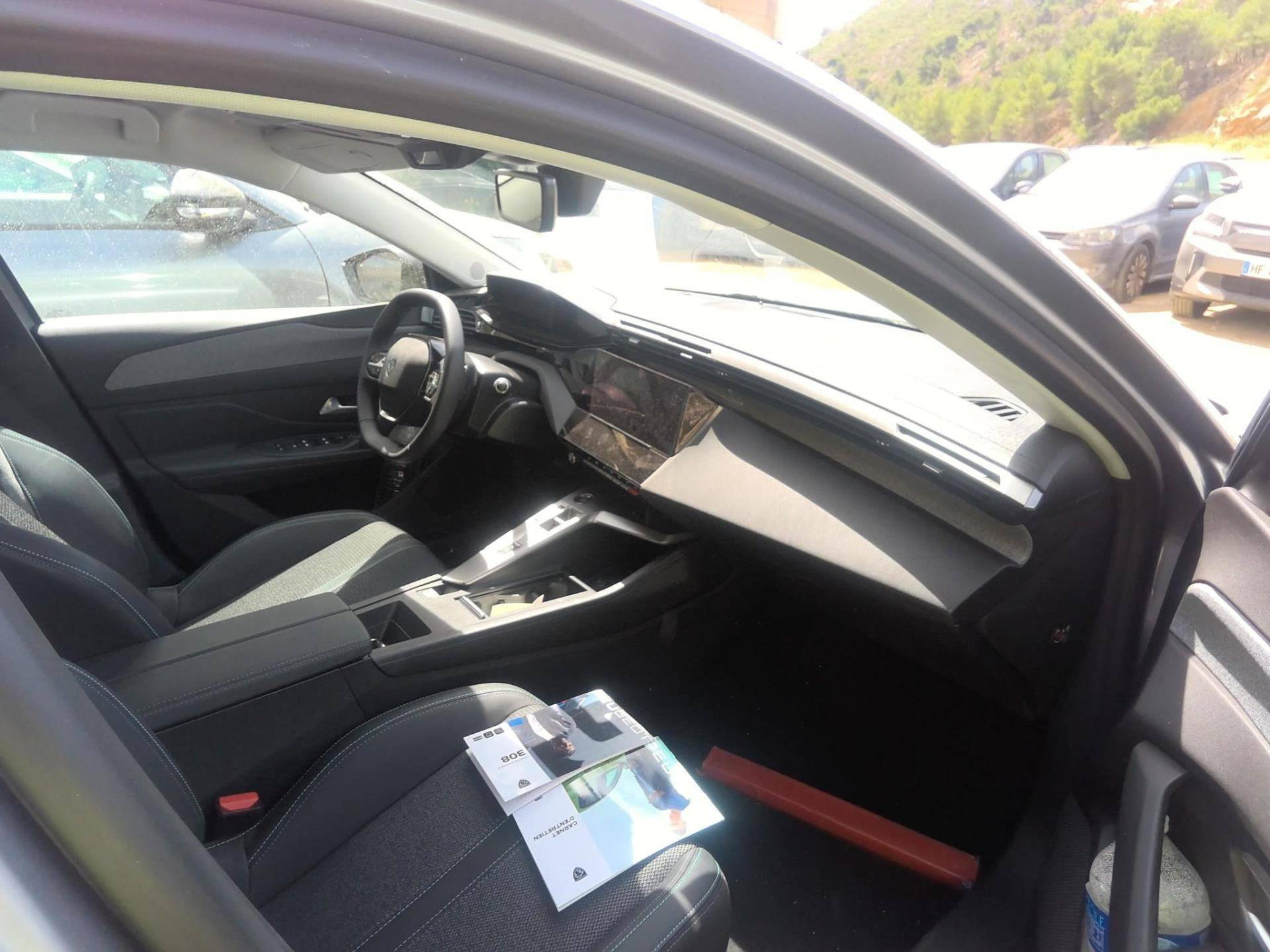 PEUGEOT 308 SW ALLURE Hybrid 145 CV e-DCS6 