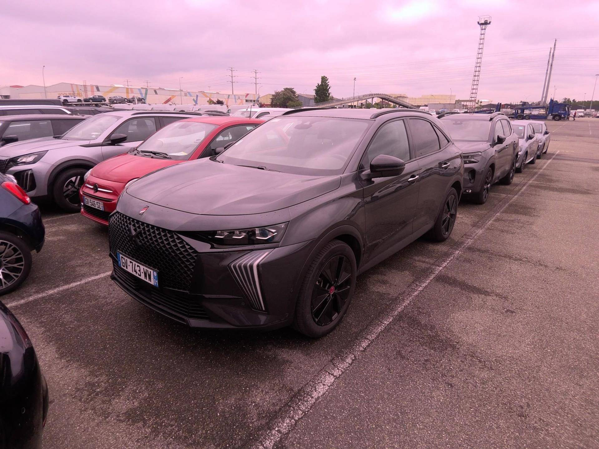 DS DS 7 PERFORMANCE LINE + Hybride Rechargeable E-Tense 225 CV EAT8 