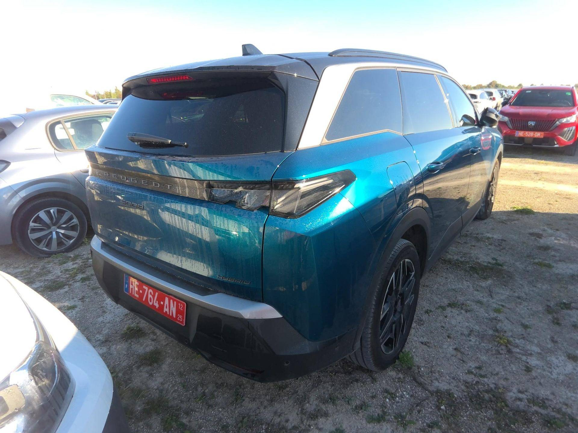 PEUGEOT 5008 GT Hybrid 145 CV e-DCS6 