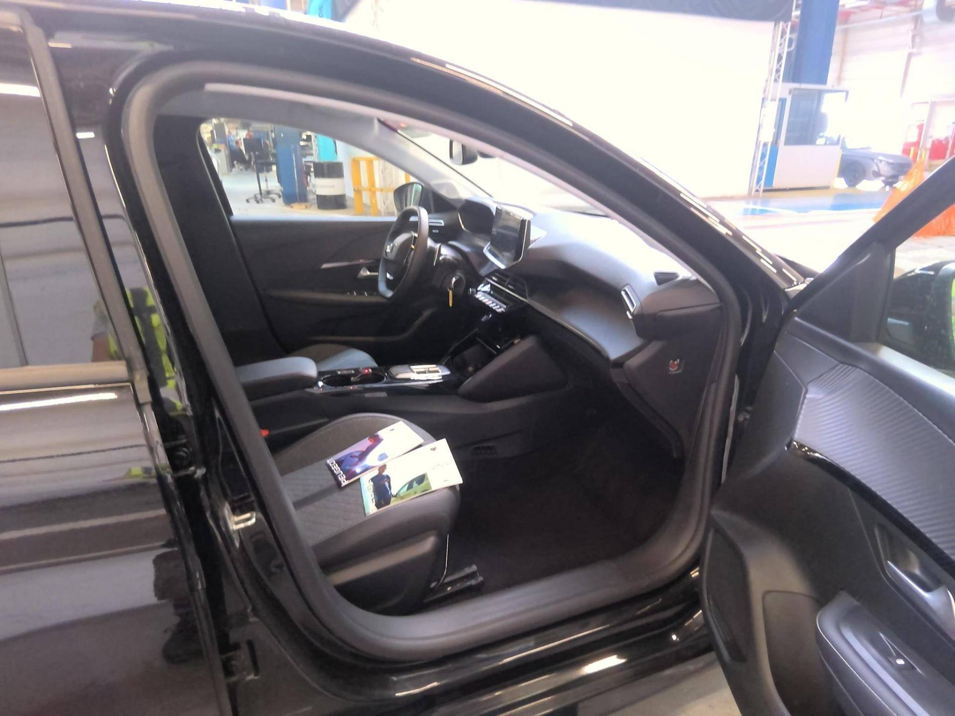 PEUGEOT 208 ALLURE Hybrid 110 CV e-DCS6 