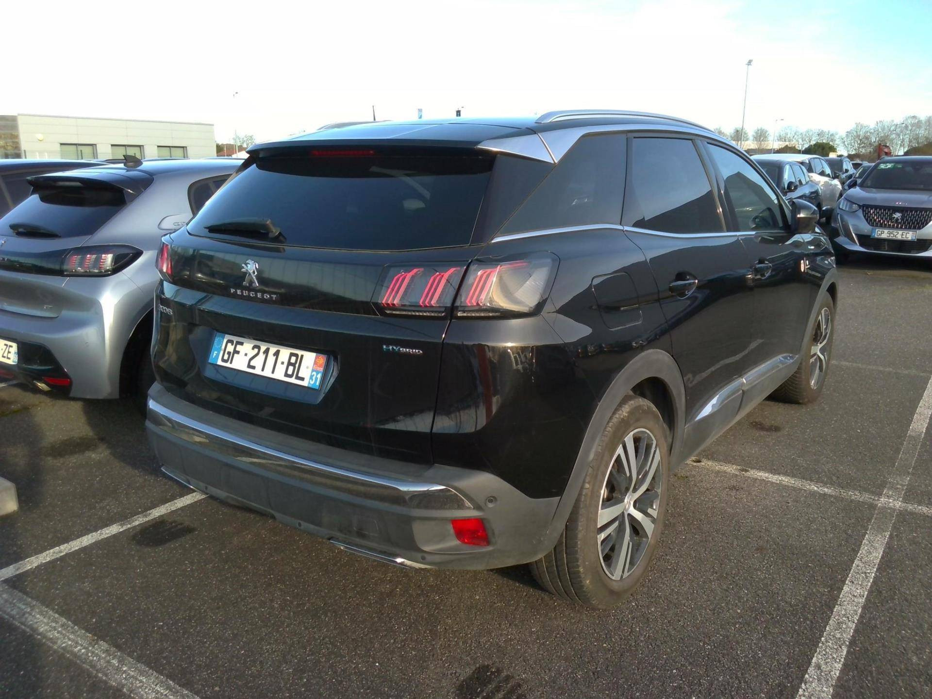 PEUGEOT 3008 GT HYBRID 225 CV E-EAT8