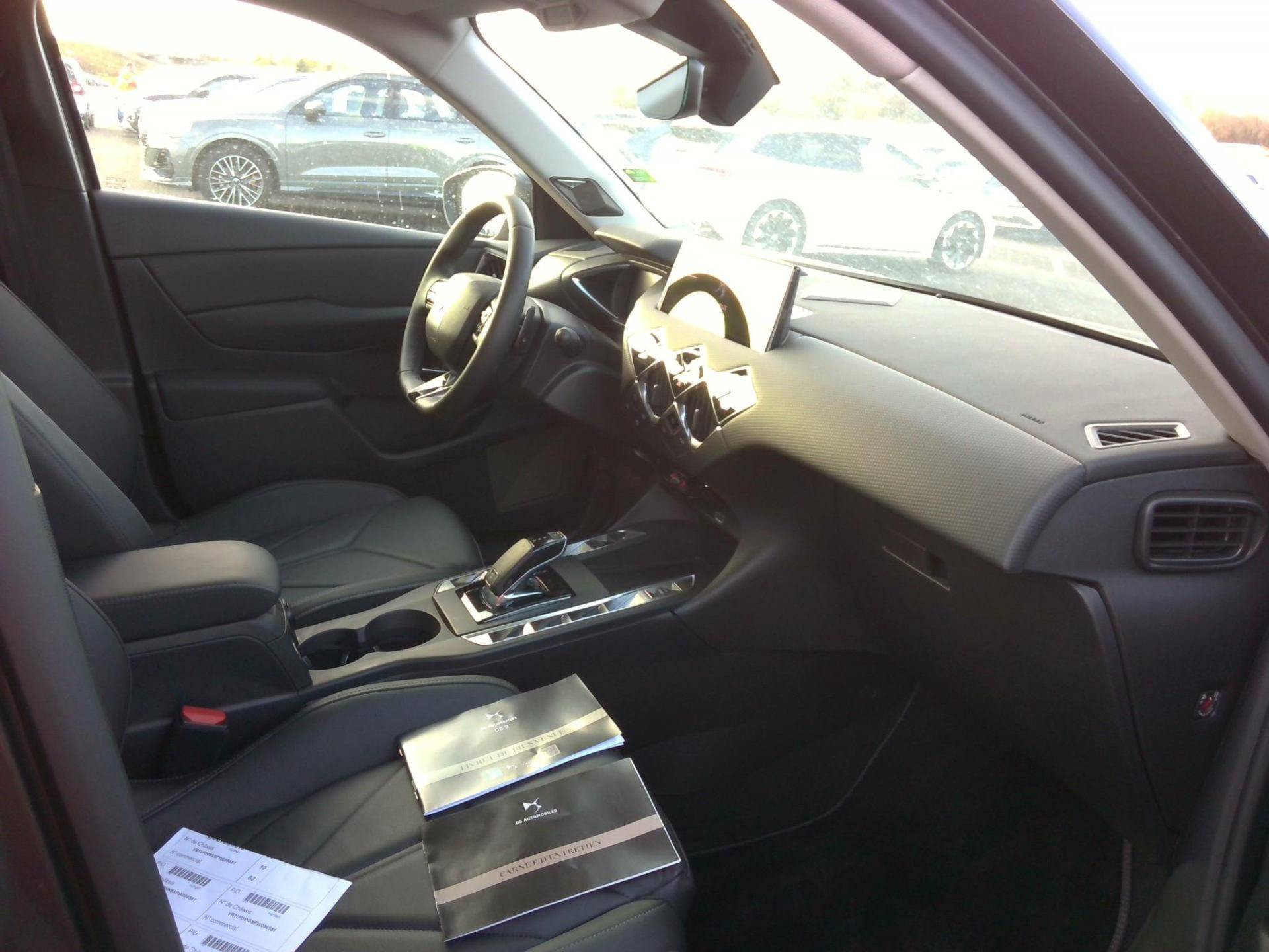 DS DS 3 PureTech 130 EAT8 Rivoli