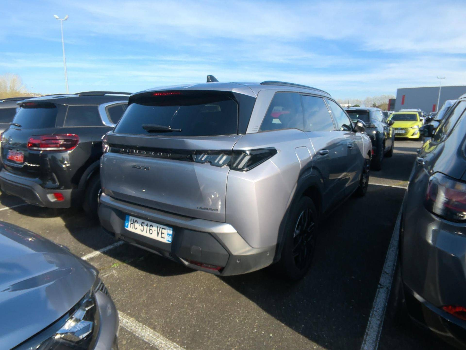 PEUGEOT 5008 ALLURE Hybrid 145 CV e-DCS6 
