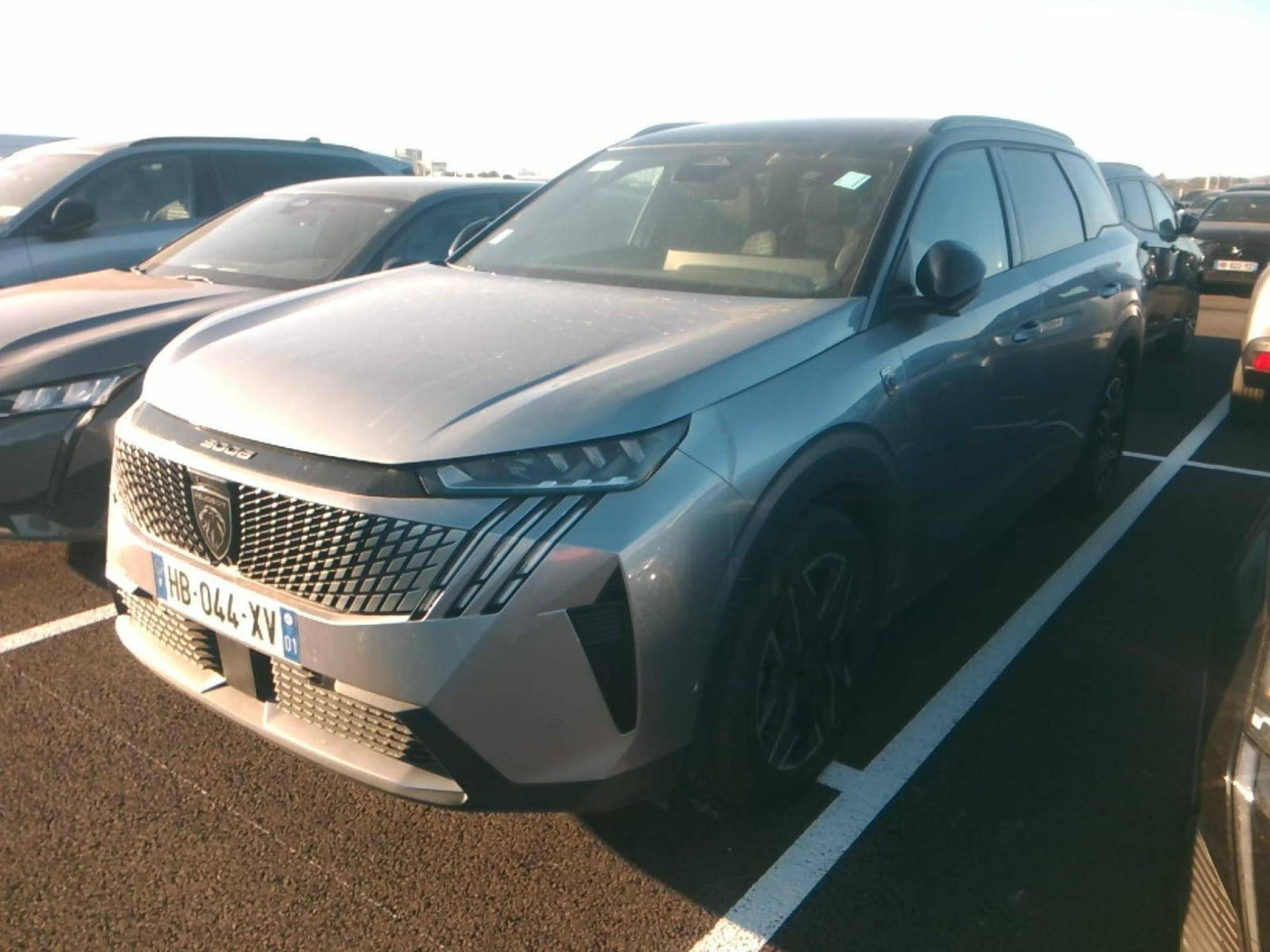 PEUGEOT 5008 GT 1.2 HYBRID 136 CV E-DCS6