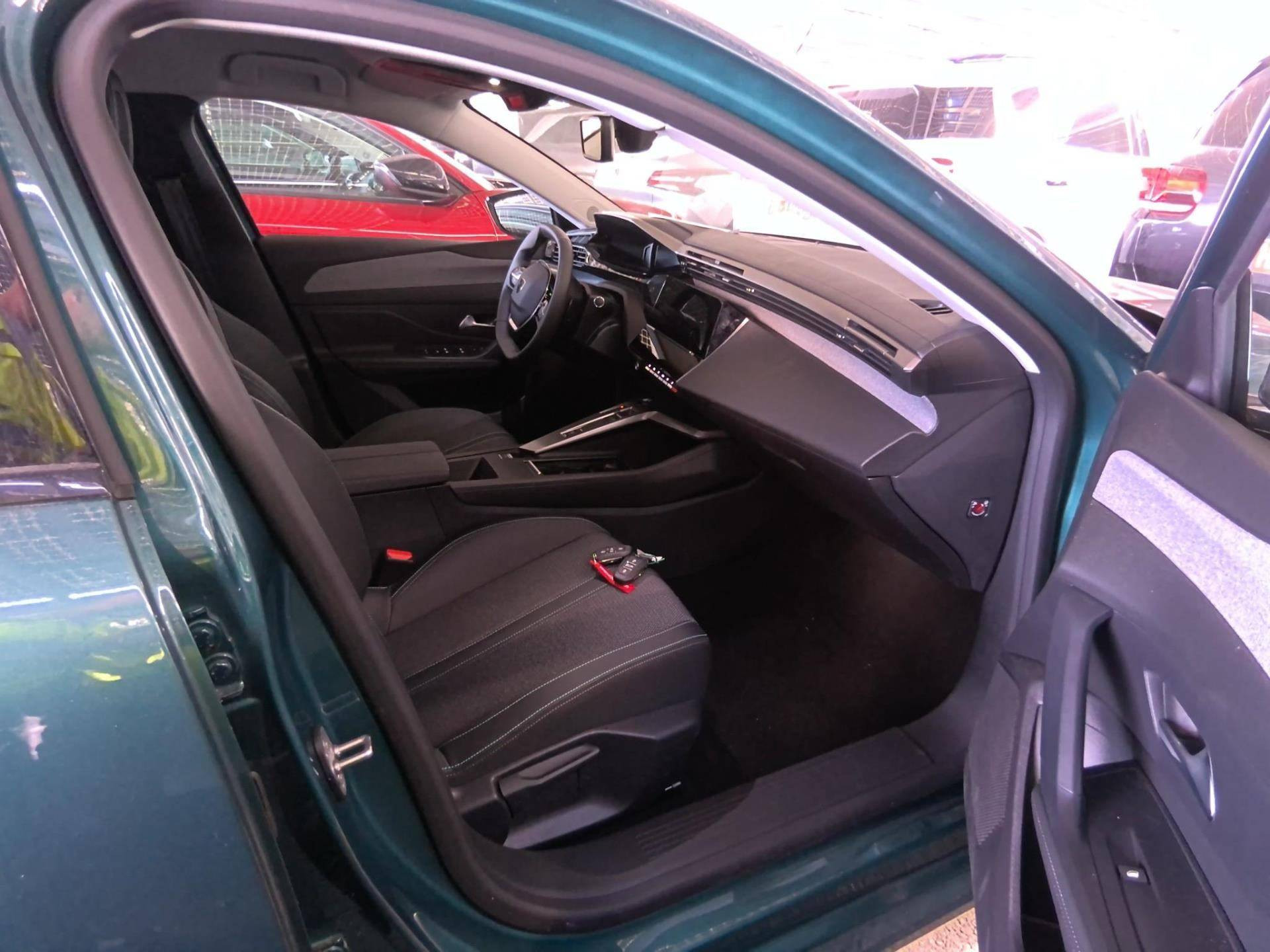 PEUGEOT 308 SW ALLURE 1.5 BLUEHDI 130 CV EAT8