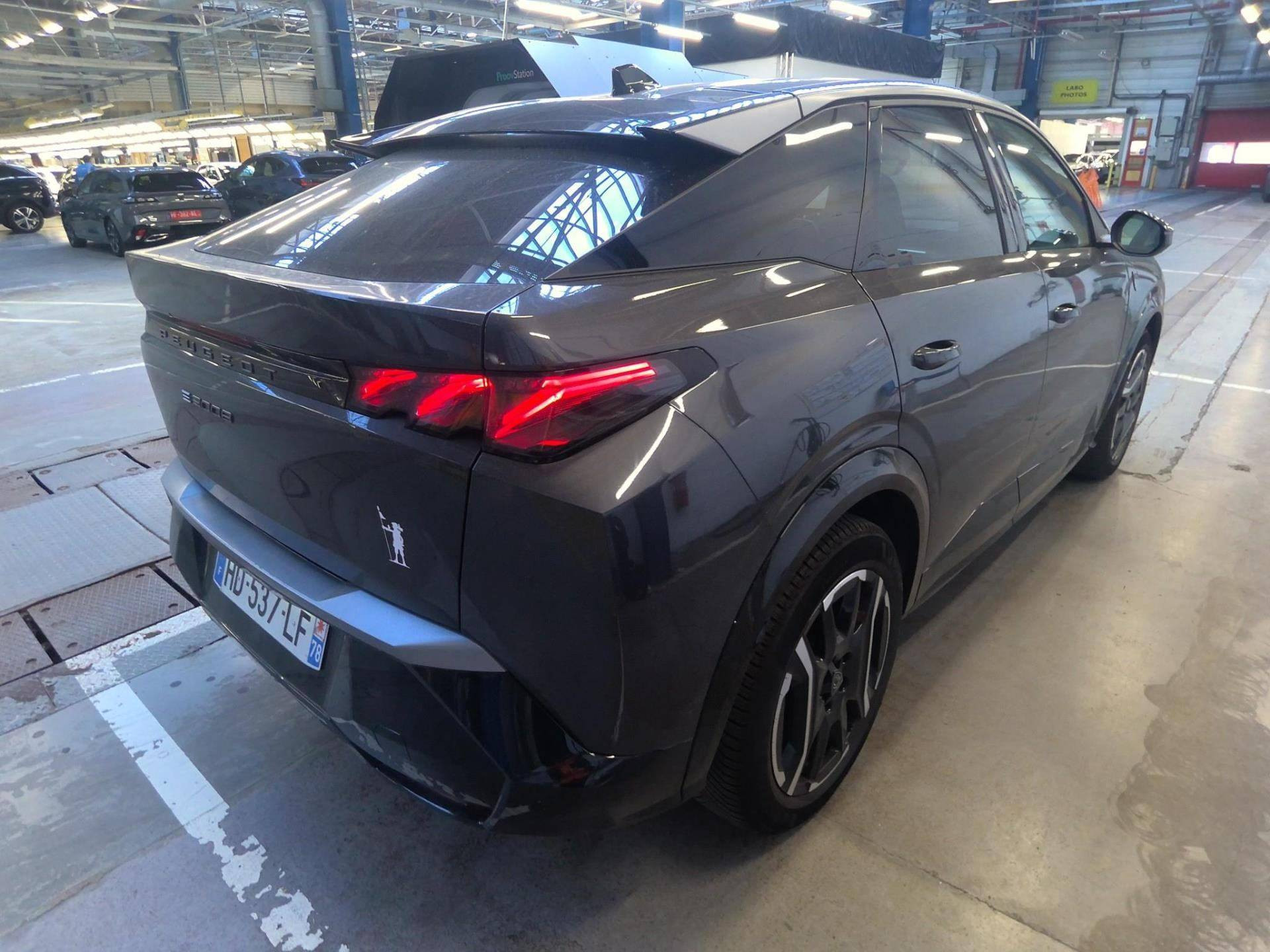 PEUGEOT 3008 210 ch 73 kWh GT
