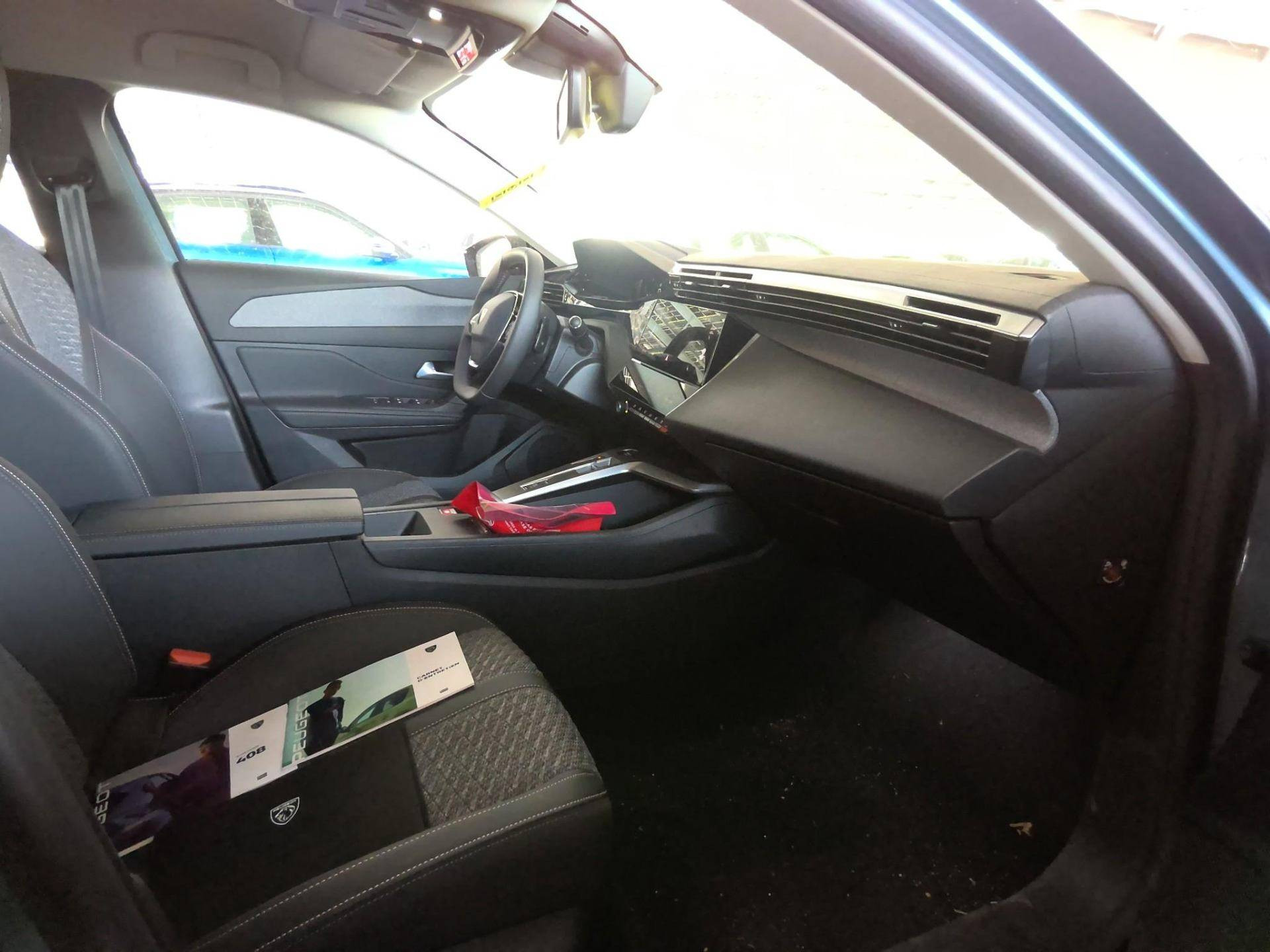 PEUGEOT 308 SW DIESEL BlueHDi 130ch S&S EAT8 Allure