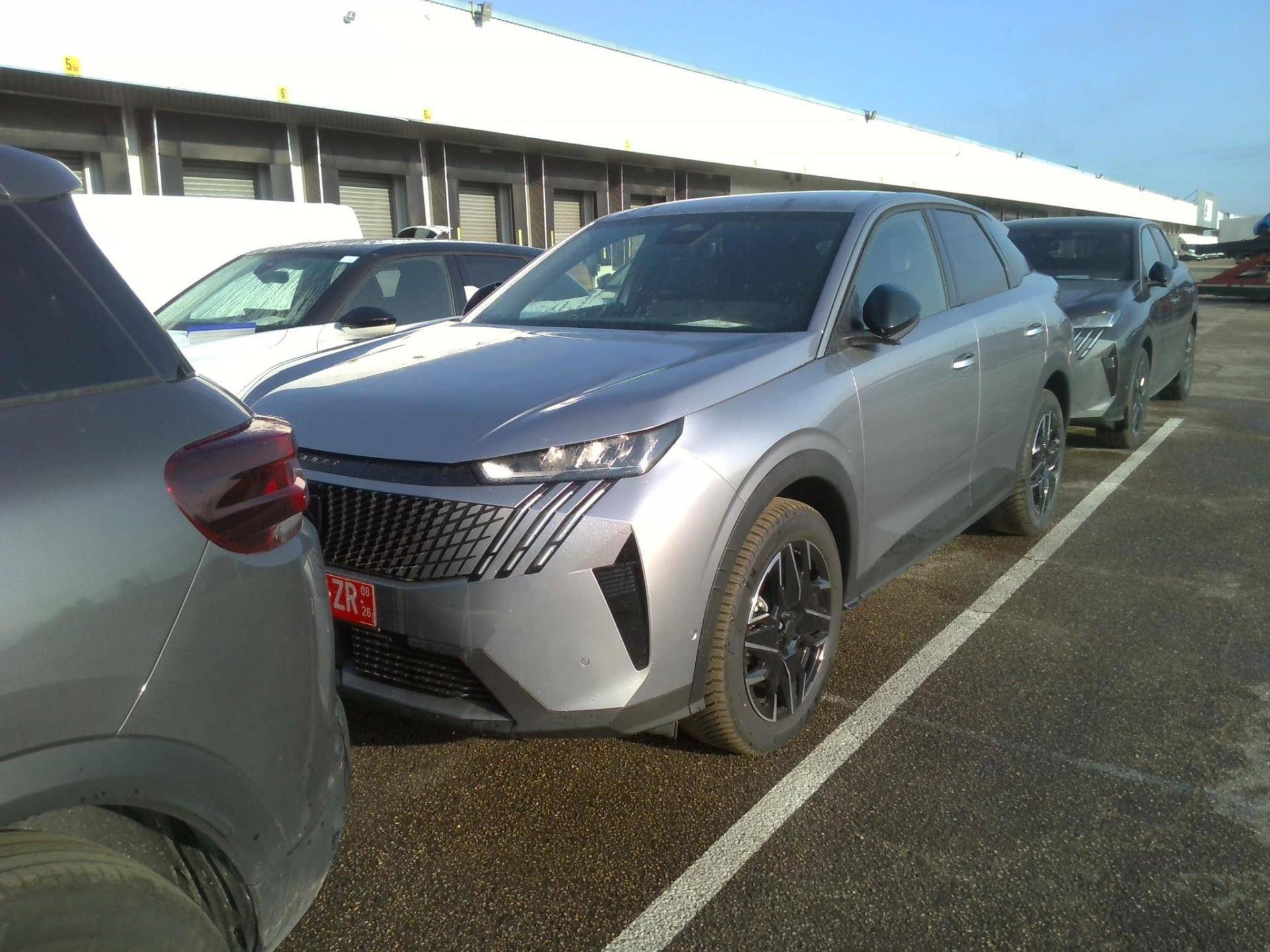 PEUGEOT 3008 ALLURE BUSINESS Hybrid 145 CV e-DCS6 