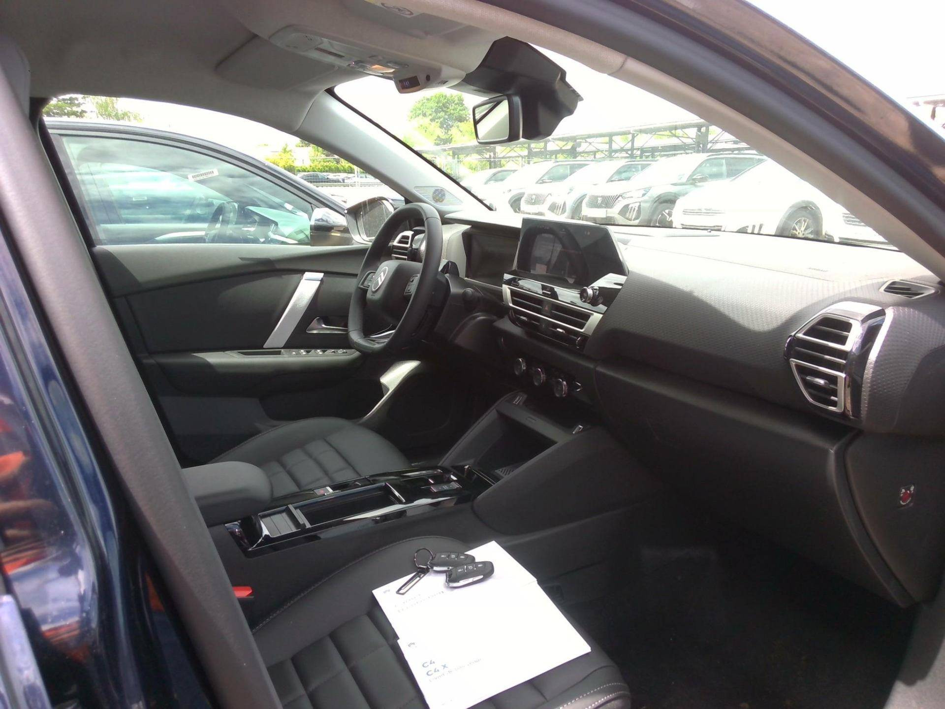 CITROEN C4 MAX Hybride 145 CV e-DCS6 