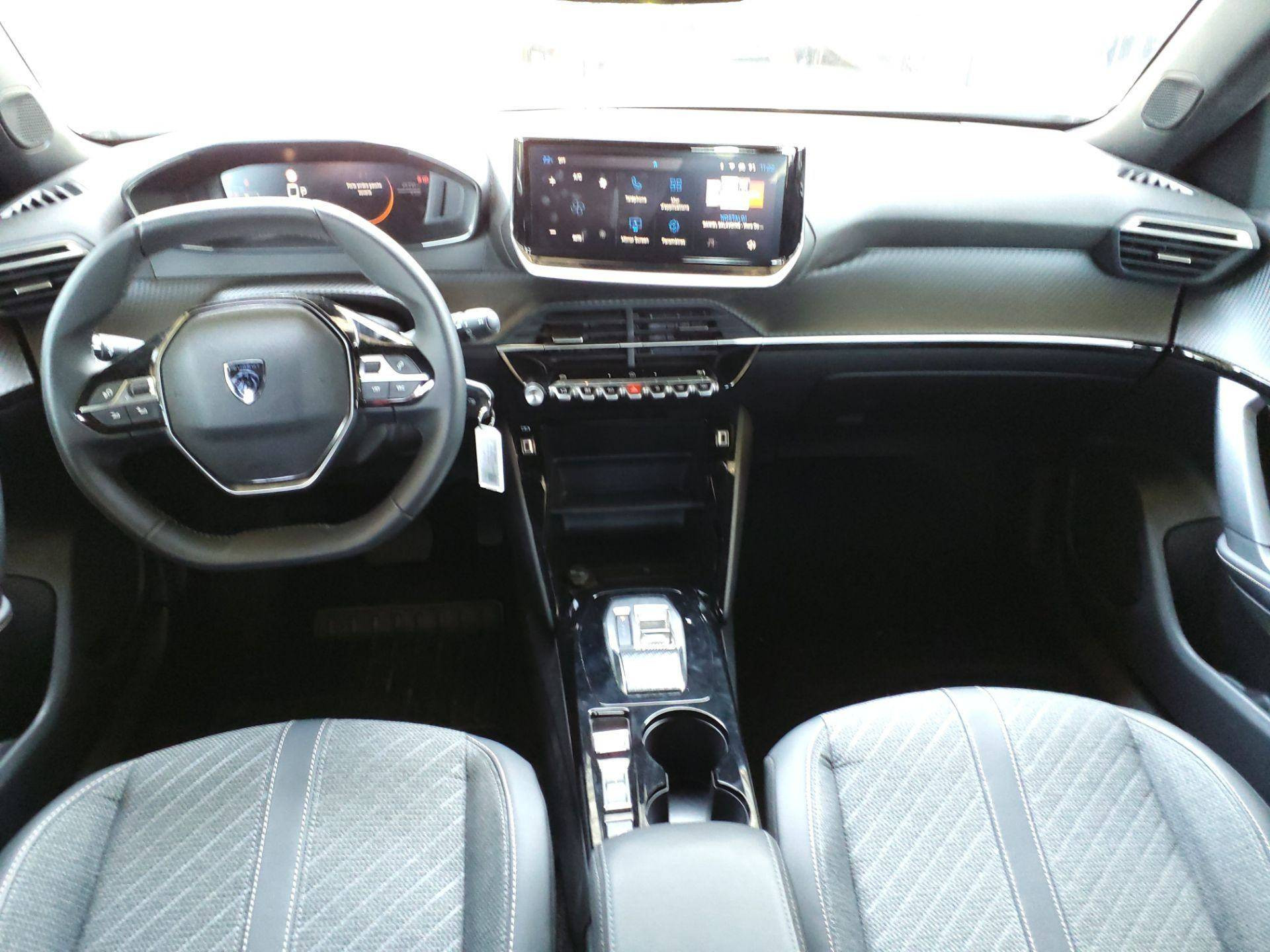PEUGEOT 2008 Hybrid 145 ch e-DCS6 Allure