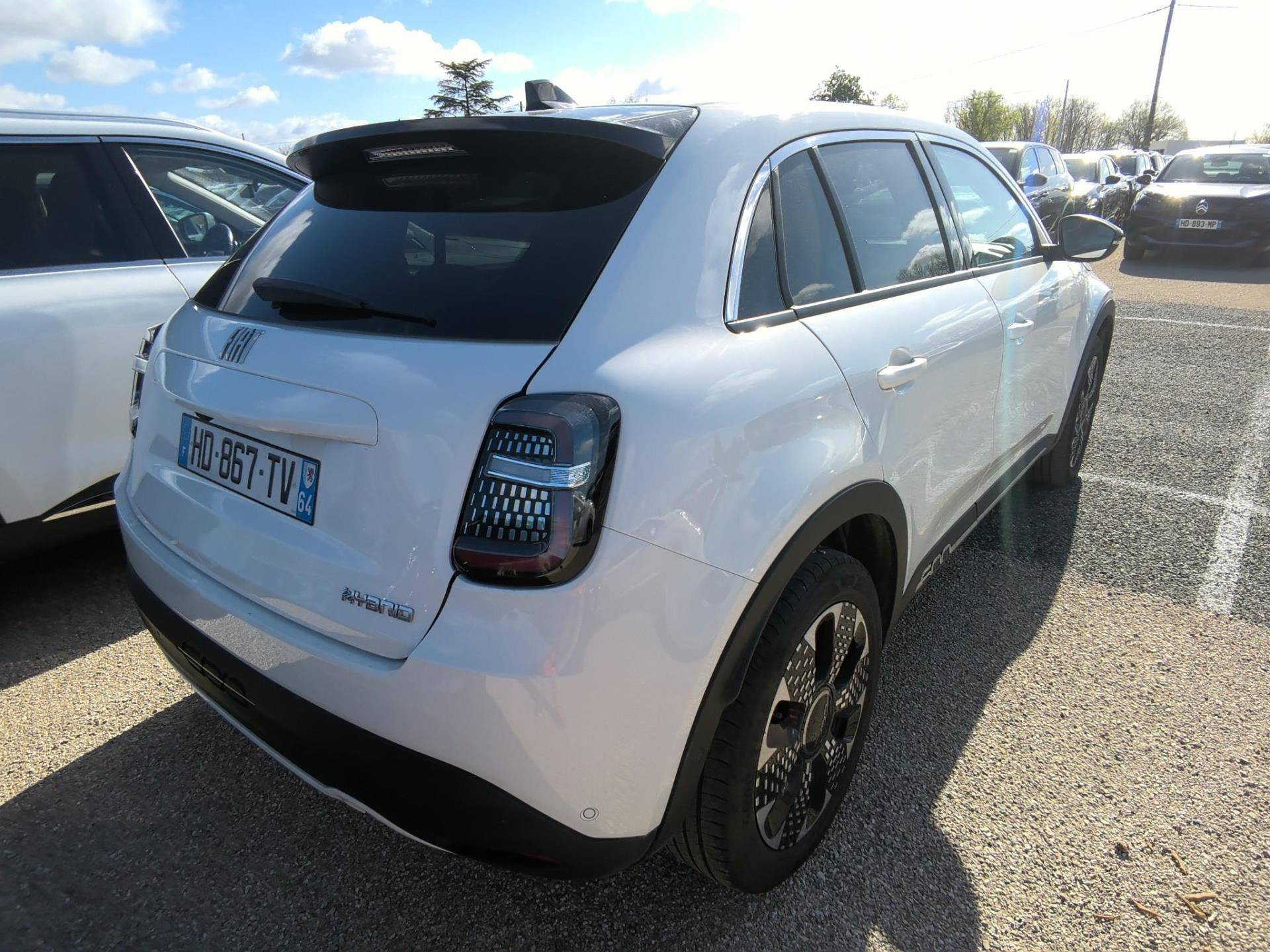 FIAT 600 LA PRIMA 1.2 Hybrid 110 CV eDCT6 