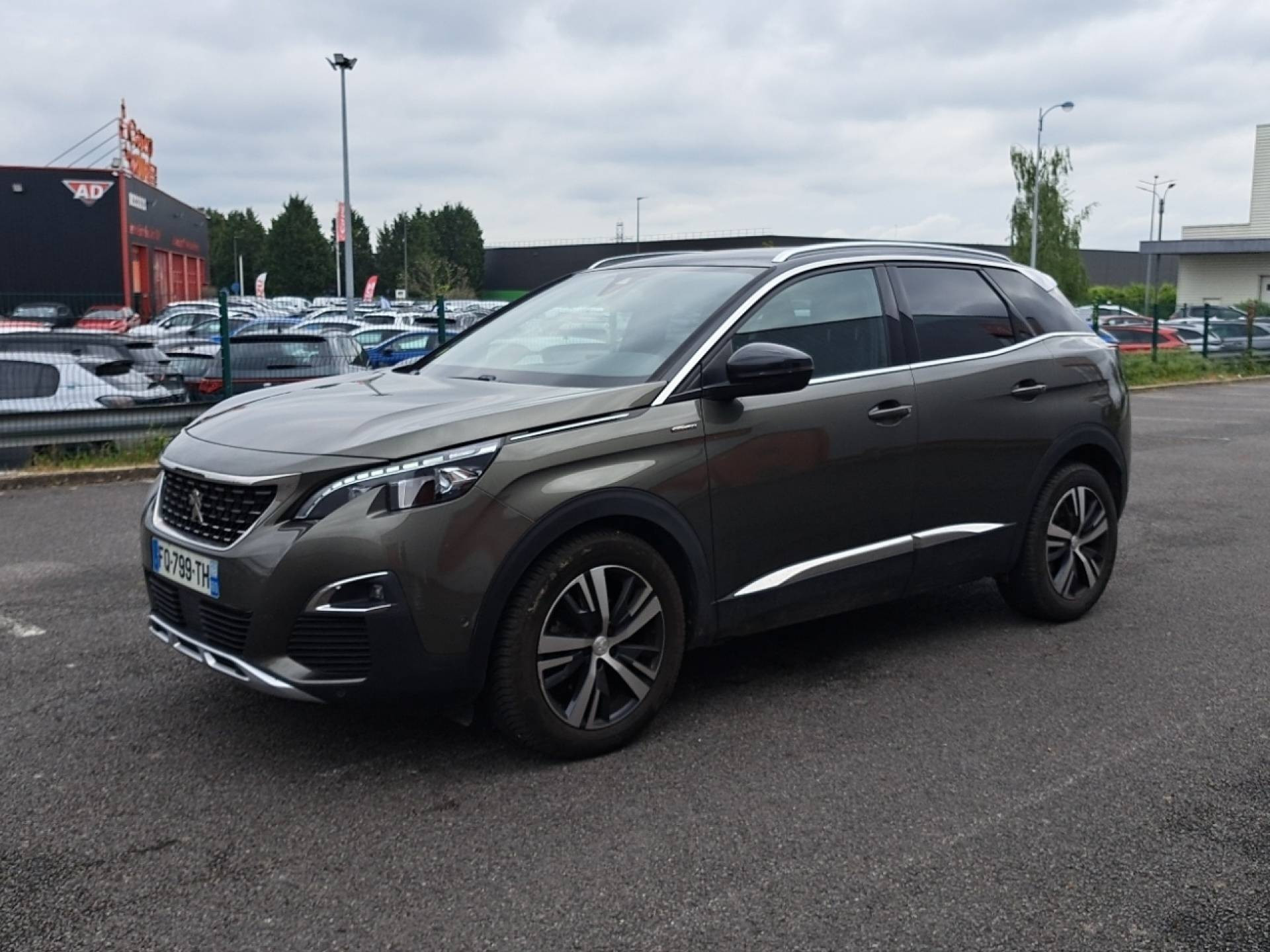 PEUGEOT 3008 GT LINE 1.5 BLUEHDI 130CH S&S EAT8 