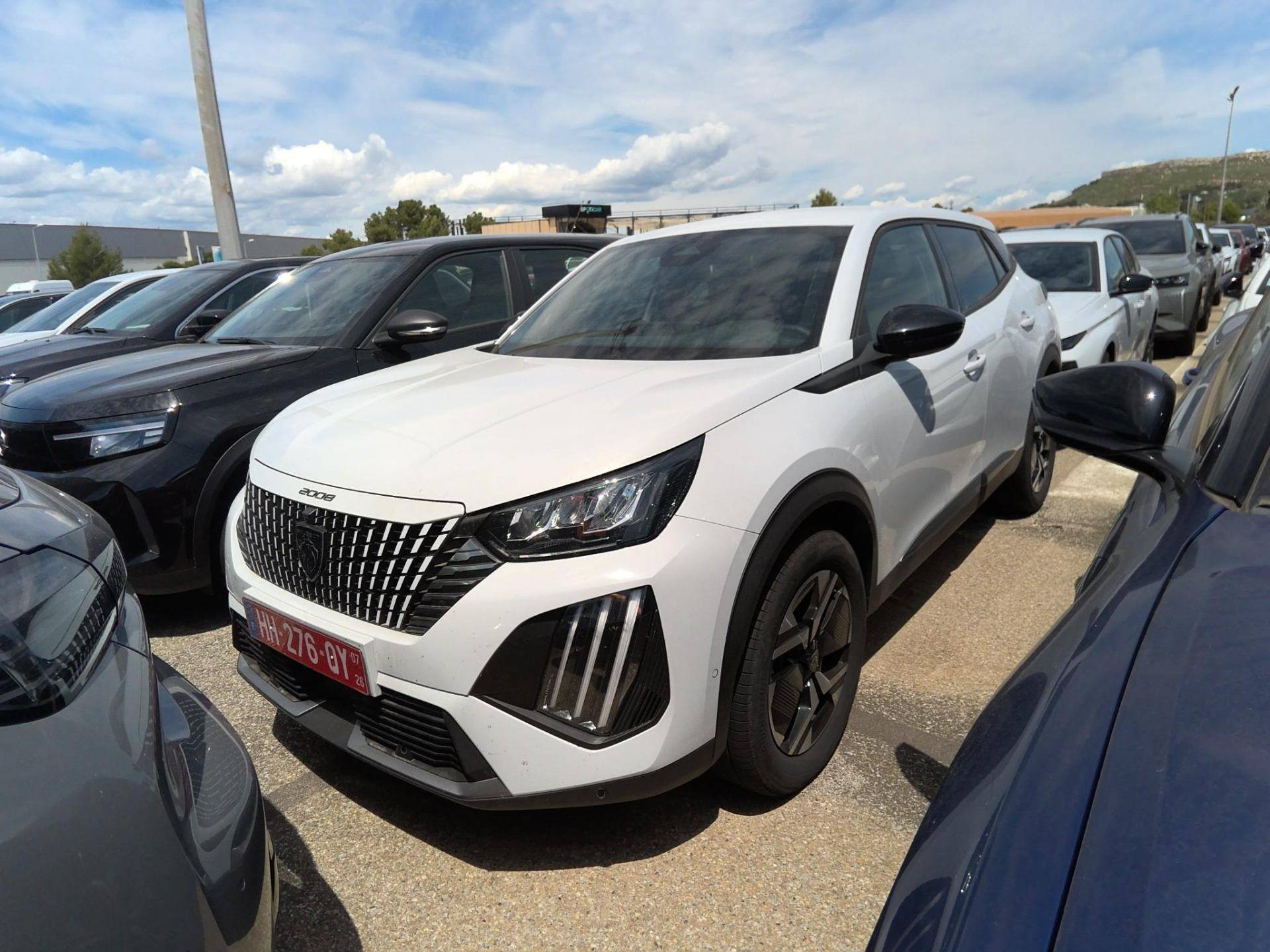 PEUGEOT 2008 Hybrid 145 ch e-DCS6 Allure